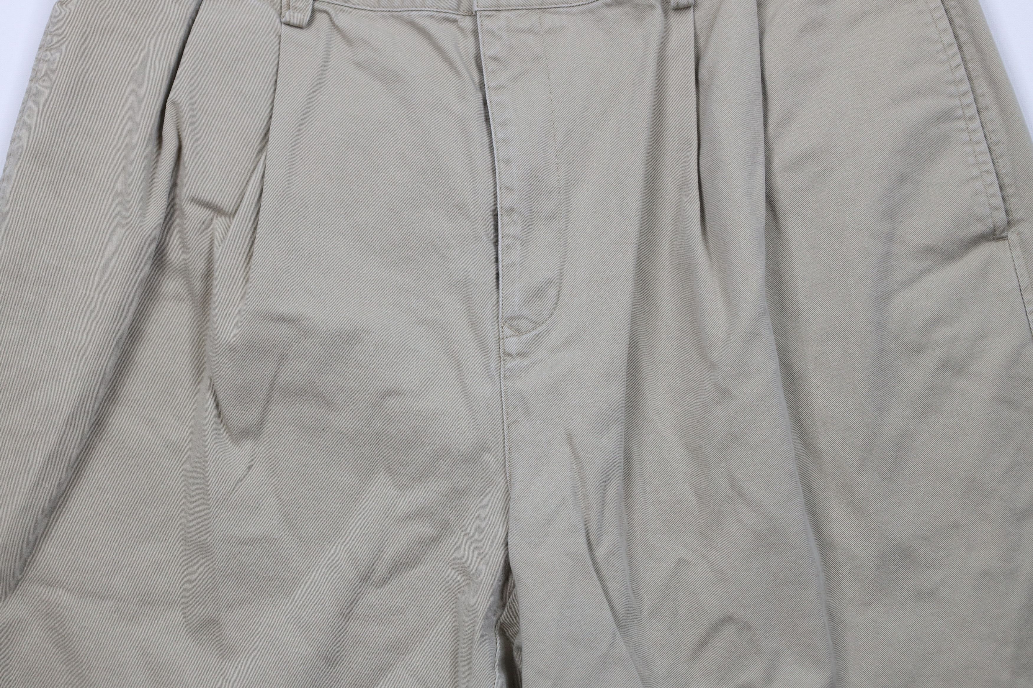 Tommy Hilfiger × Vintage Vintage 90s Tommy Hilfiger Above Knee Chino Shorts Beige Size US 36 / EU 52 - 3 Thumbnail