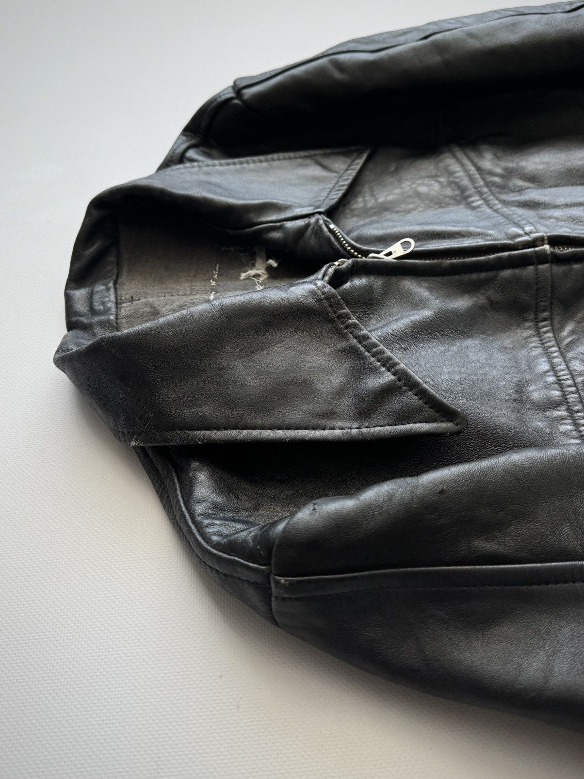 Vintage Vintage 1960s Mongolian 'WICO' Zip Leather Jacket Size US M / EU 48-50 / 2 - 4 Thumbnail