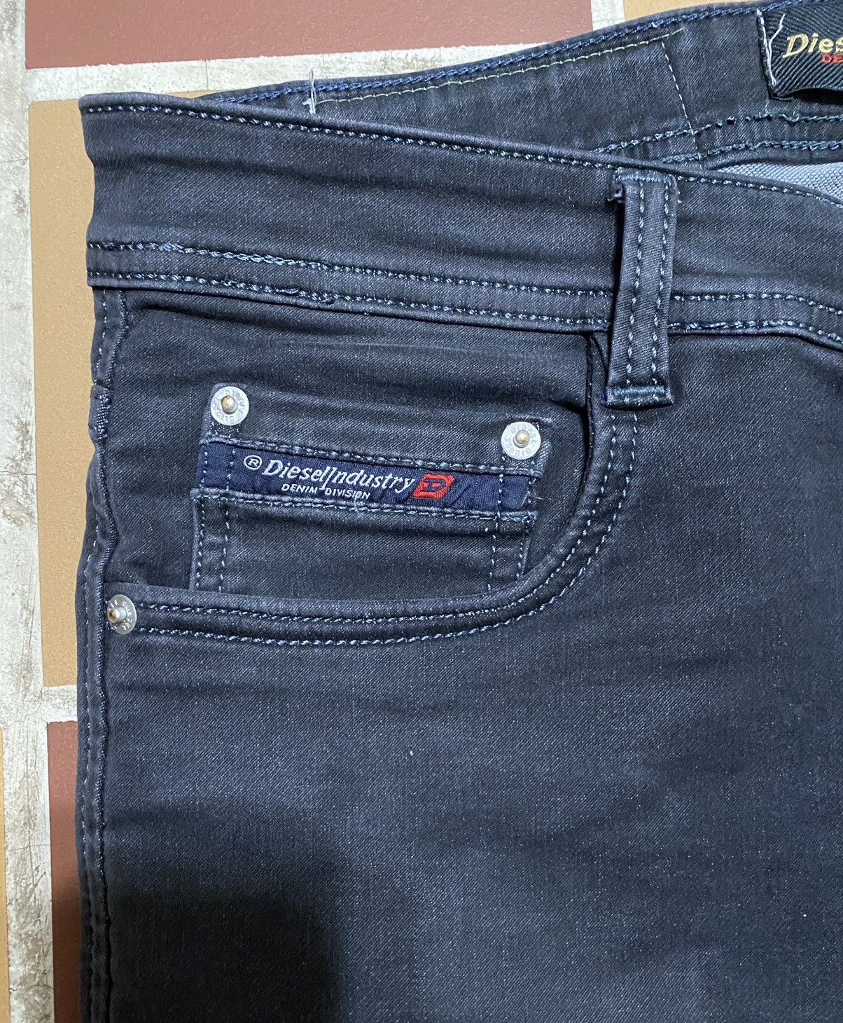 Designer Vintage Diesel Industry Black Jeans Y2K skinny Size US 32 / EU 48 - 4 Thumbnail