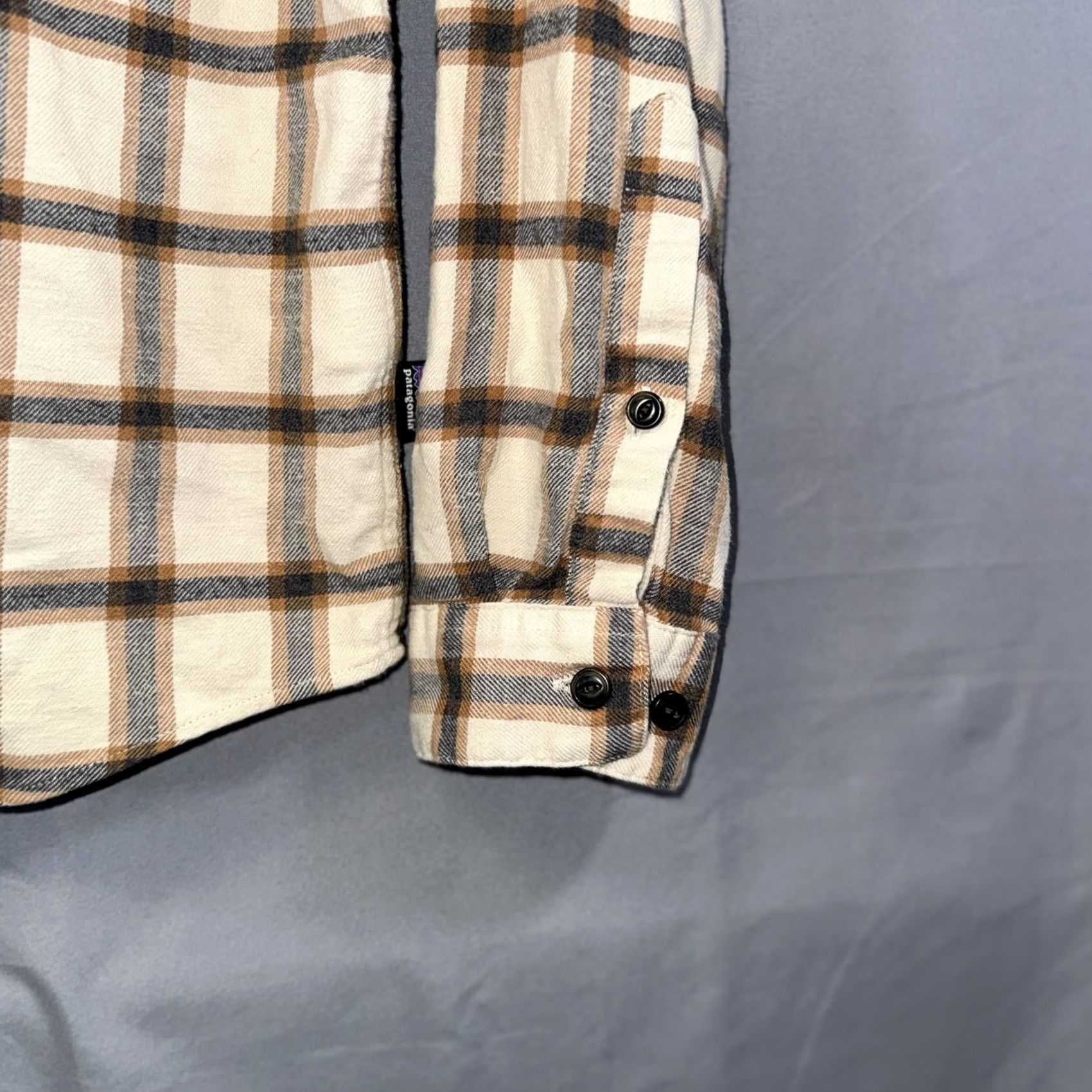 Patagonia Patagonia Shirt Mens Medium Beige Brown Plaid Organic Cotton Button-Up Casual Shirt Size US M / EU 48-50 / 2 - 4 Thumbnail