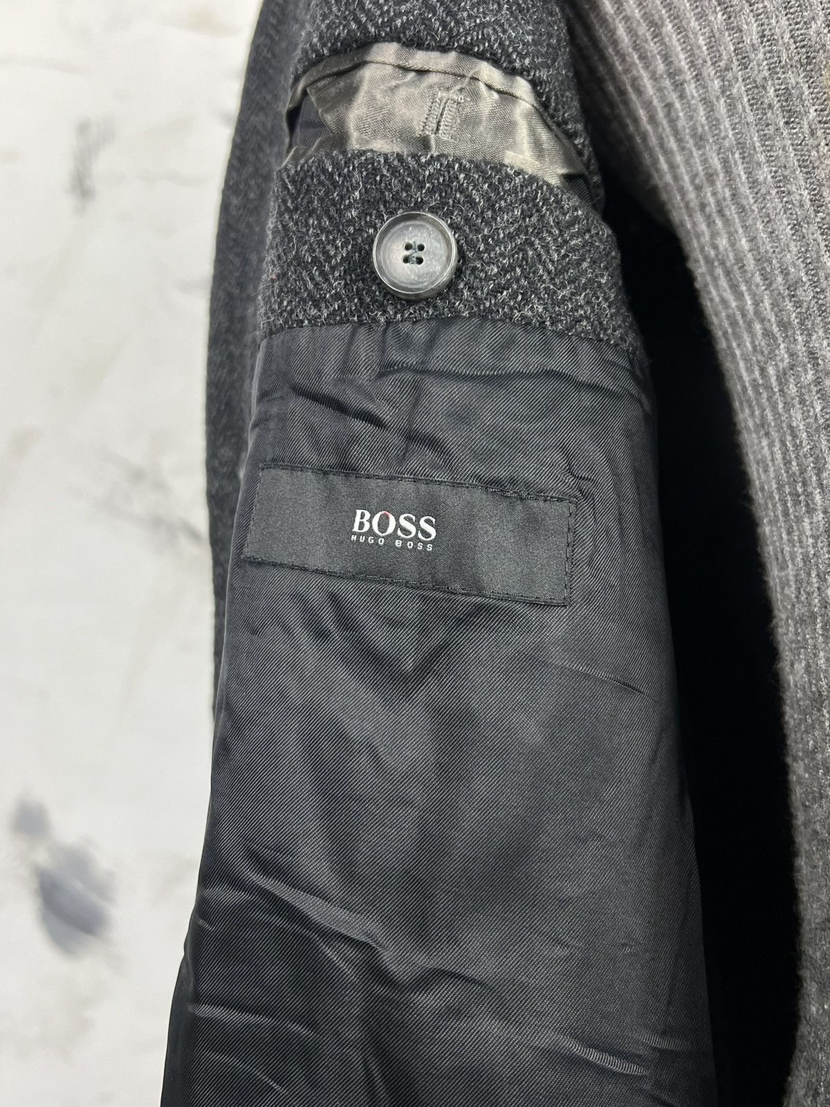 Hugo Boss Vintage Hugo Boss Coat Long Jacket Size 52 L - XL Size US L / EU 52-54 / 3 - 6 Thumbnail