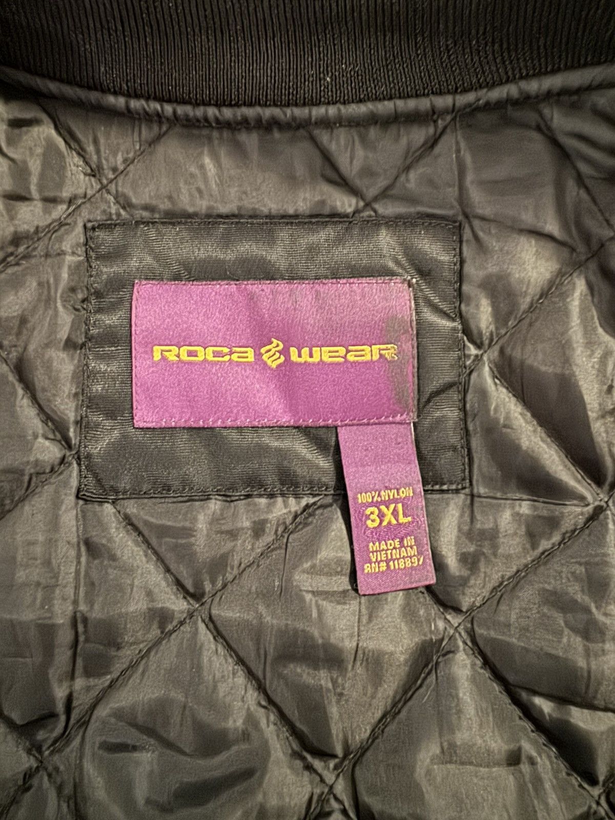Rocawear Rocawear Bomber Jacket with embroidered logo on front/back Size US XXL / EU 58 / 5 - 6 Thumbnail