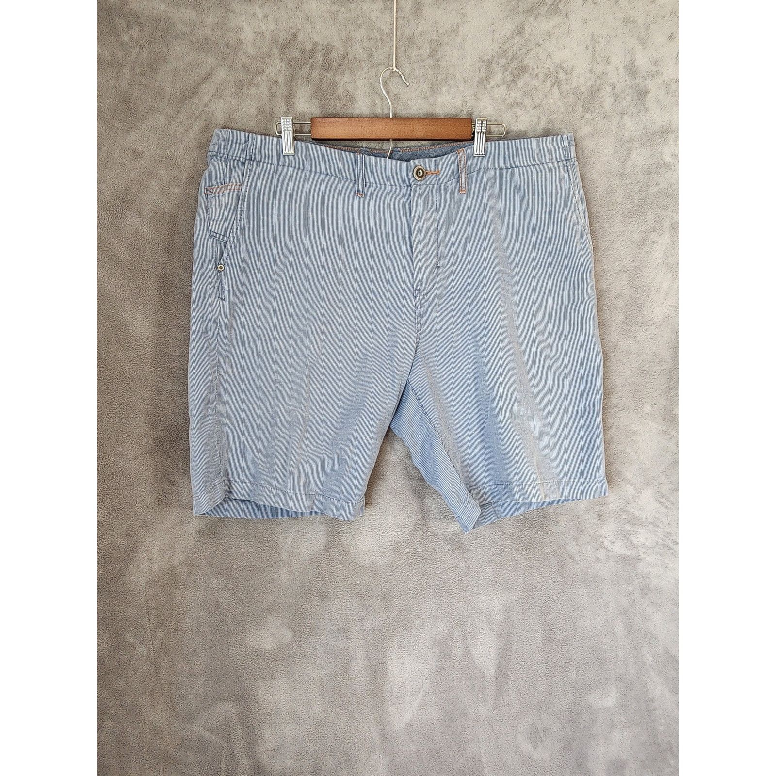 Tommy Bahama Tommy Bahama Men’s Blue Linen Blend Shorts Size 40 Size US 40 / EU 56 - 1 Thumbnail