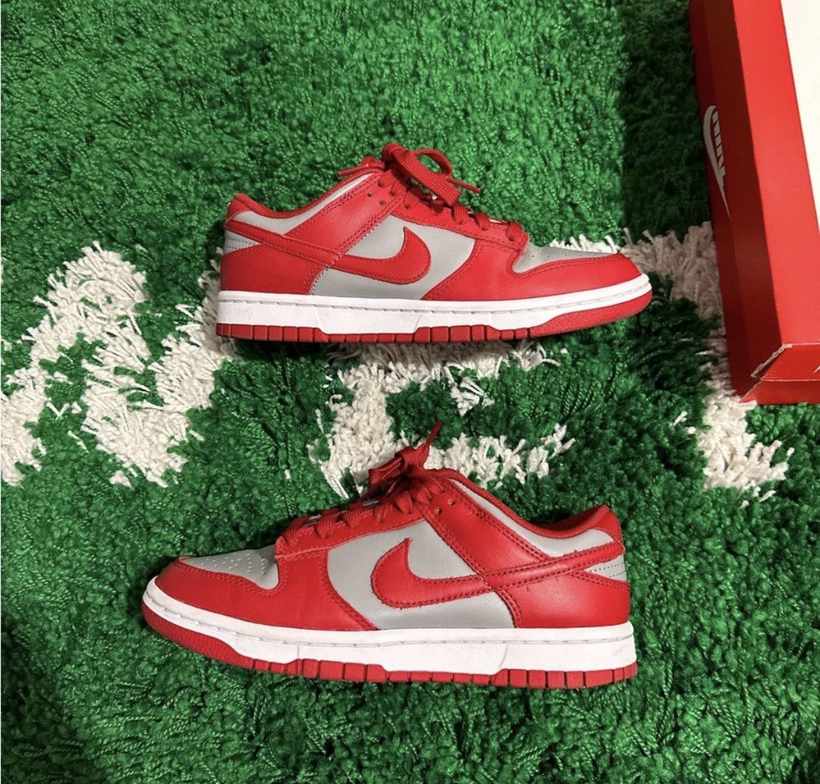 Nike Nike Dunk Unlv Size US 5 / EU 37 - 1 Thumbnail