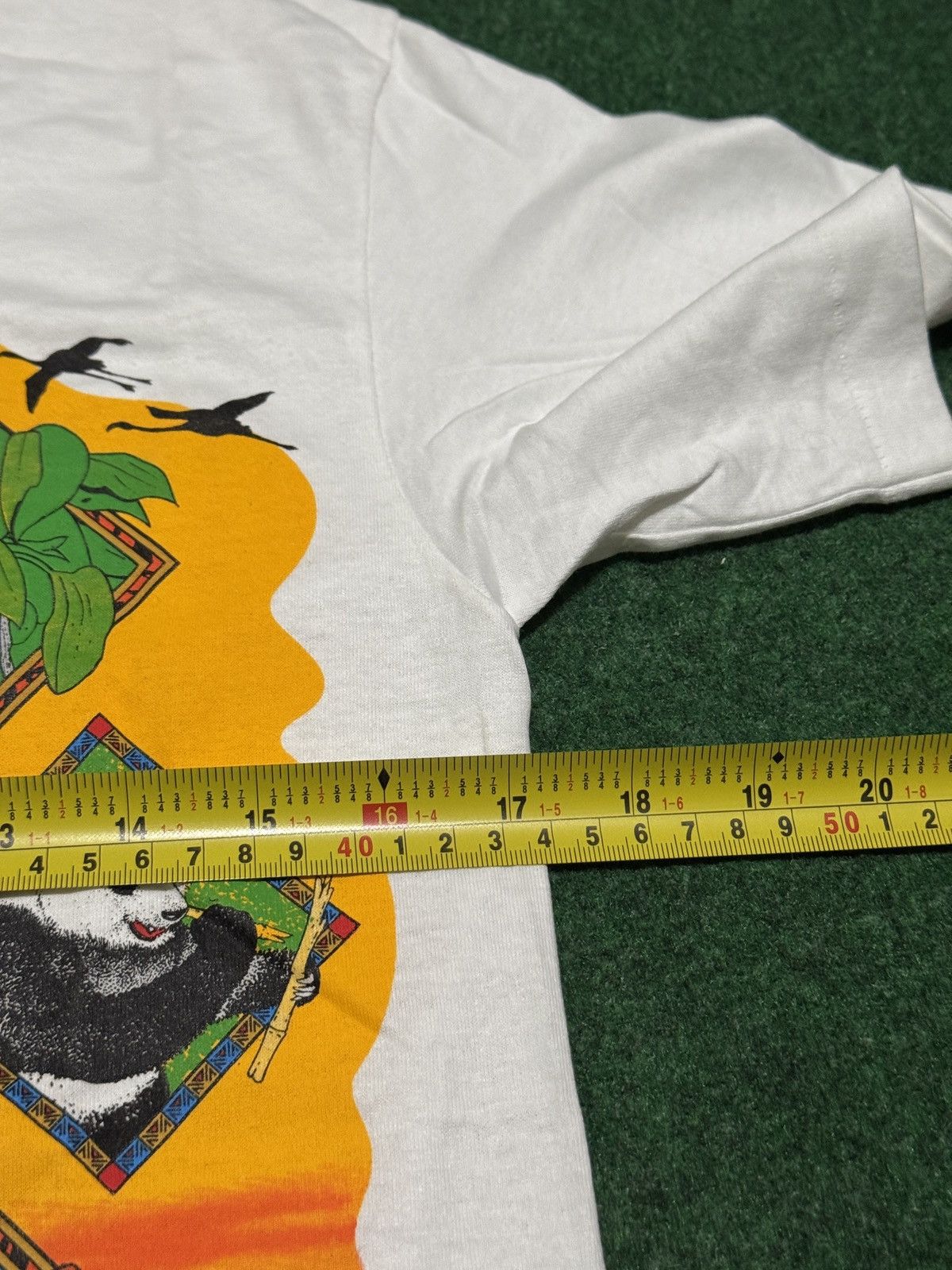 Vintage Endangered Species Nature Animal Print 90s Sm 17x27 T Shirt Size US S / EU 44-46 / 1 - 5 Thumbnail