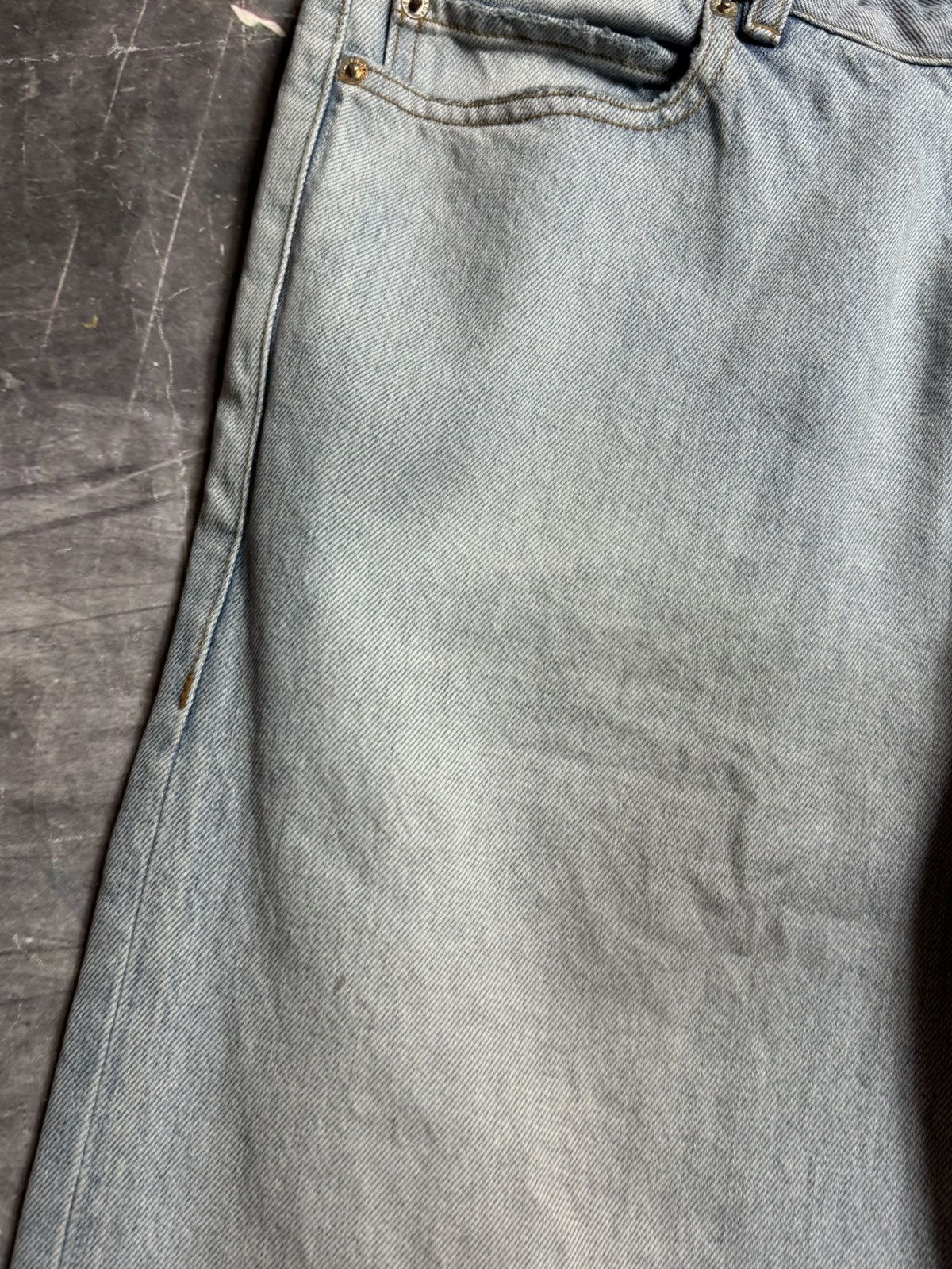 Balenciaga Men's Distressed Relaxed Fit Jeans in Light Blue Size US 32 / EU 48 - 3 Thumbnail
