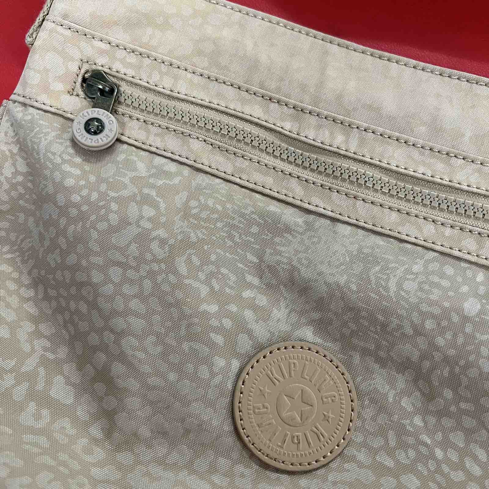 Japanese Brand × Other Vintage Kipling Bag Y2K American Wear Casual Style Size ONE SIZE - 3 Thumbnail