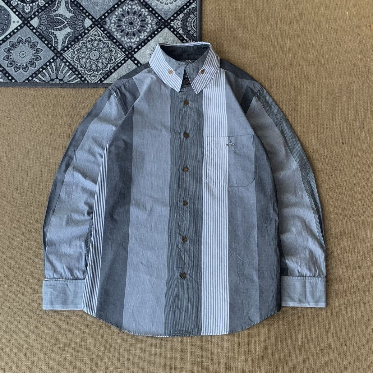 Vivienne Westwood Vivienne Westwood Shirt Size US M / EU 48-50 / 2 - 1 Thumbnail