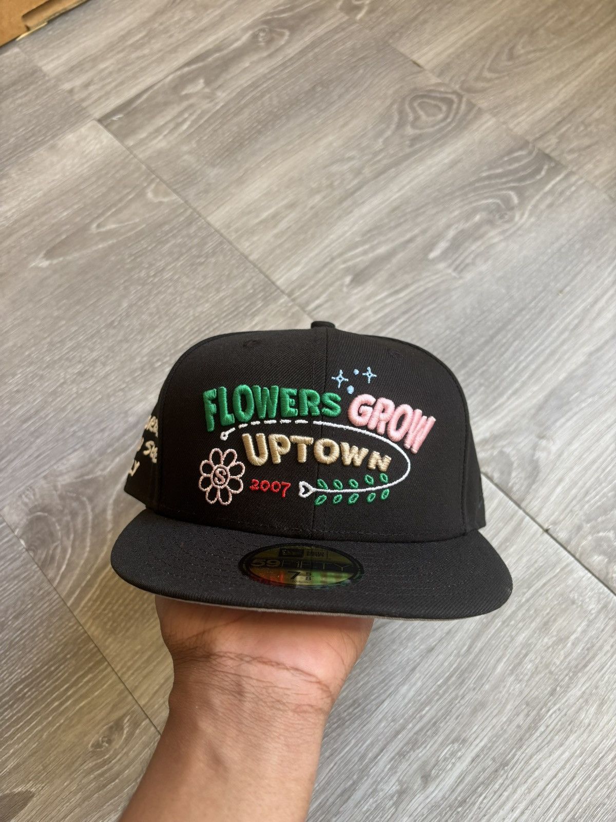 New Era Jae Tip Black New Era Fitted Hat Uptown Grows Flowers Size ONE SIZE - 5 Thumbnail