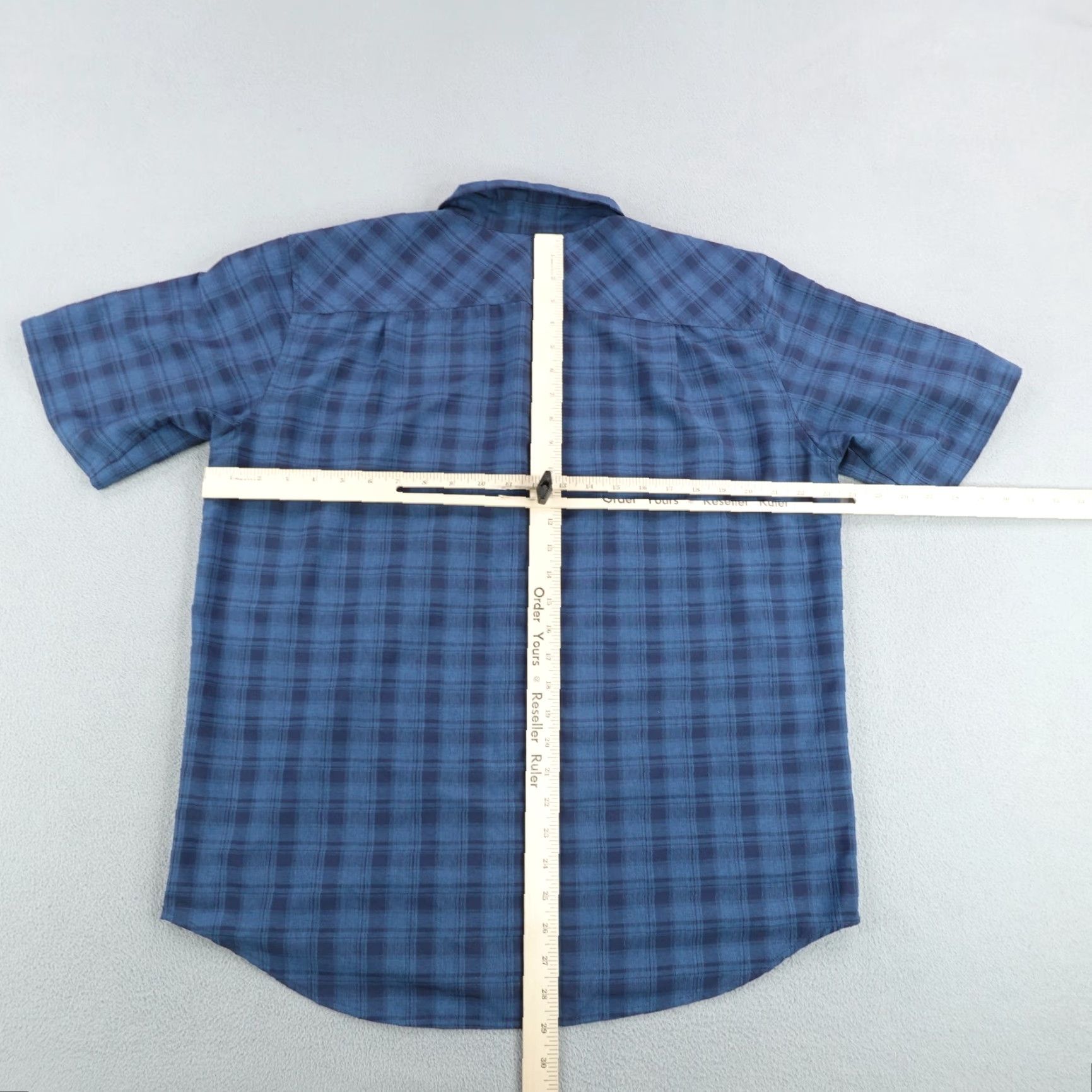 Orvis VINTAGE Orvis Shirt Mens Large Blue Plaid Tech Button Up Lightweight Fishing Camp Work Size US L / EU 52-54 / 3 - 6 Thumbnail