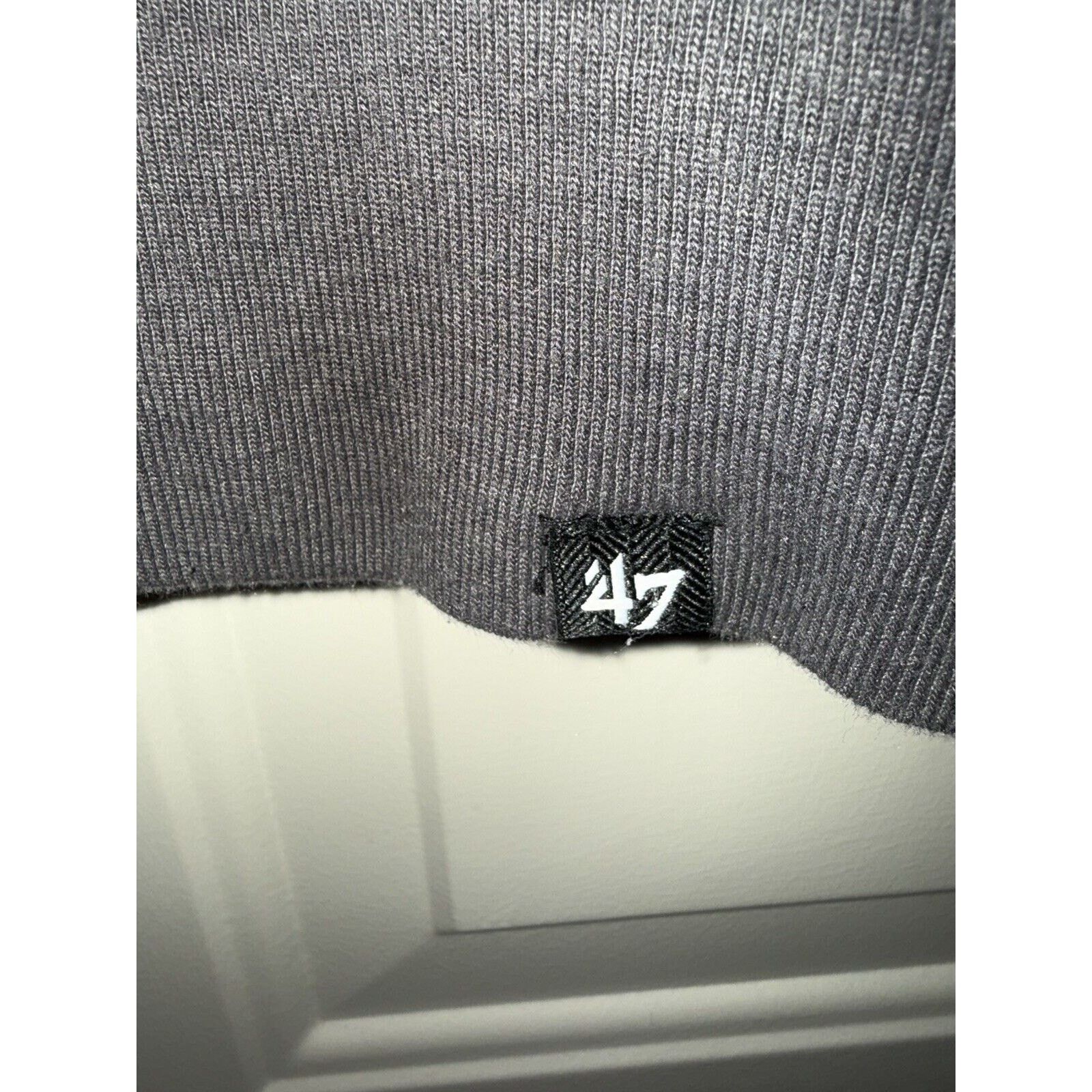 47 Cleveland Browns Vintage Hoodie Gray Men’s XL ‘47 Brand Size US XL / EU 56 / 4 - 7 Thumbnail