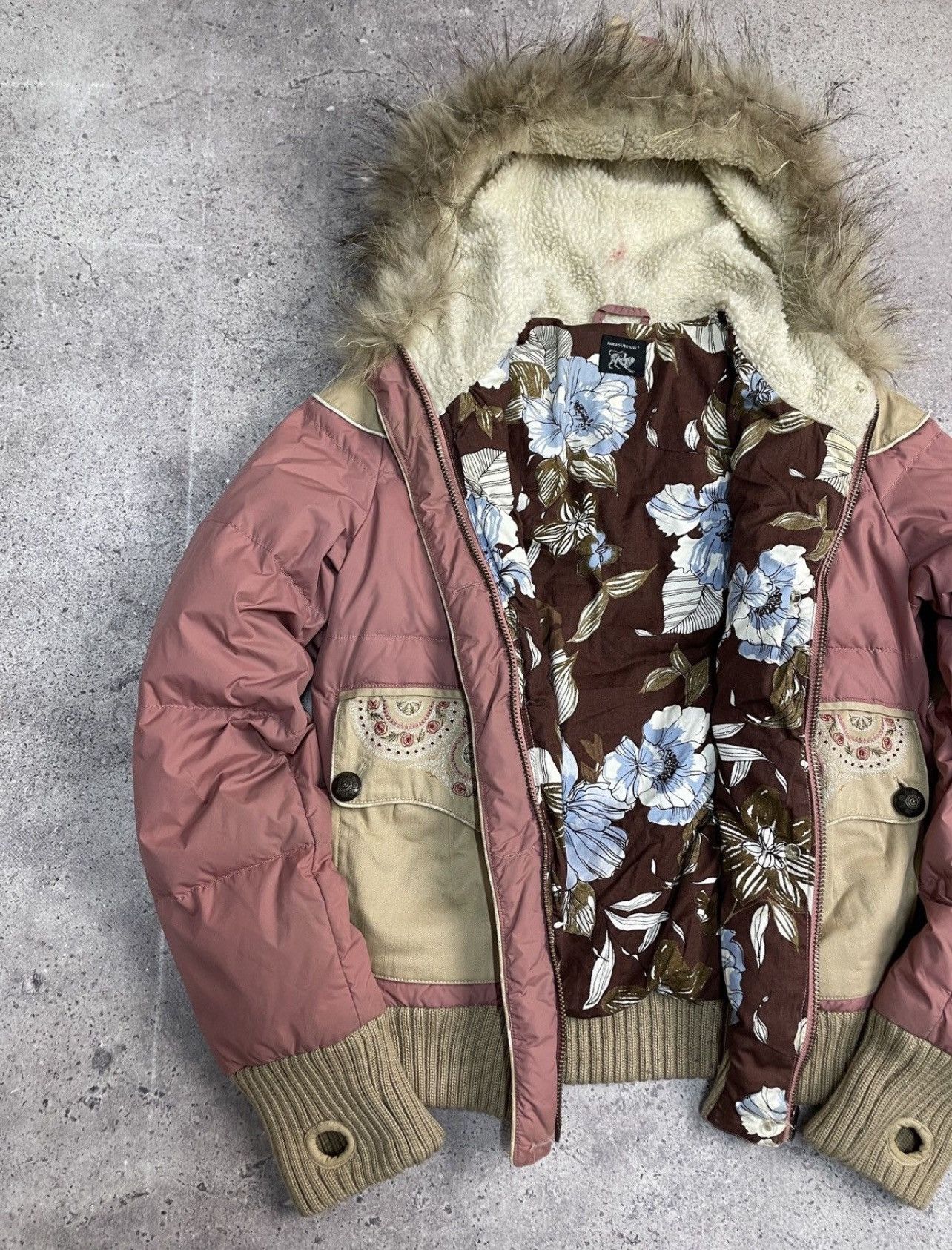 Le Grande Bleu (L.G.B.) Vintage Y2K Parasuco Cult Faux Fur Trim Girly Puffer Jacket Size S / US 4 / IT 40 - 8 Thumbnail