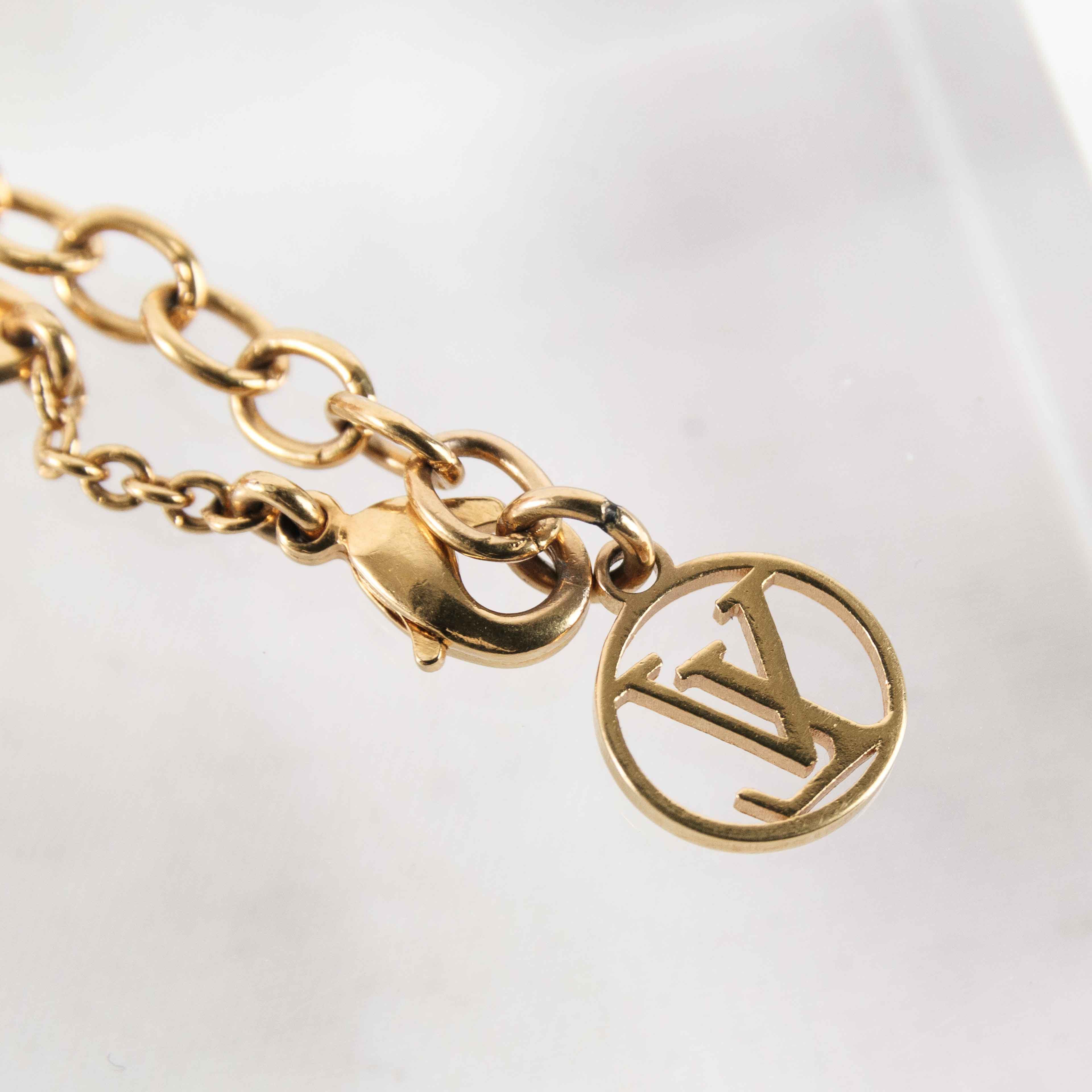Louis Vuitton Louis Vuitton Essential V Gold-Tone Necklace Size ONE SIZE - 11 Thumbnail