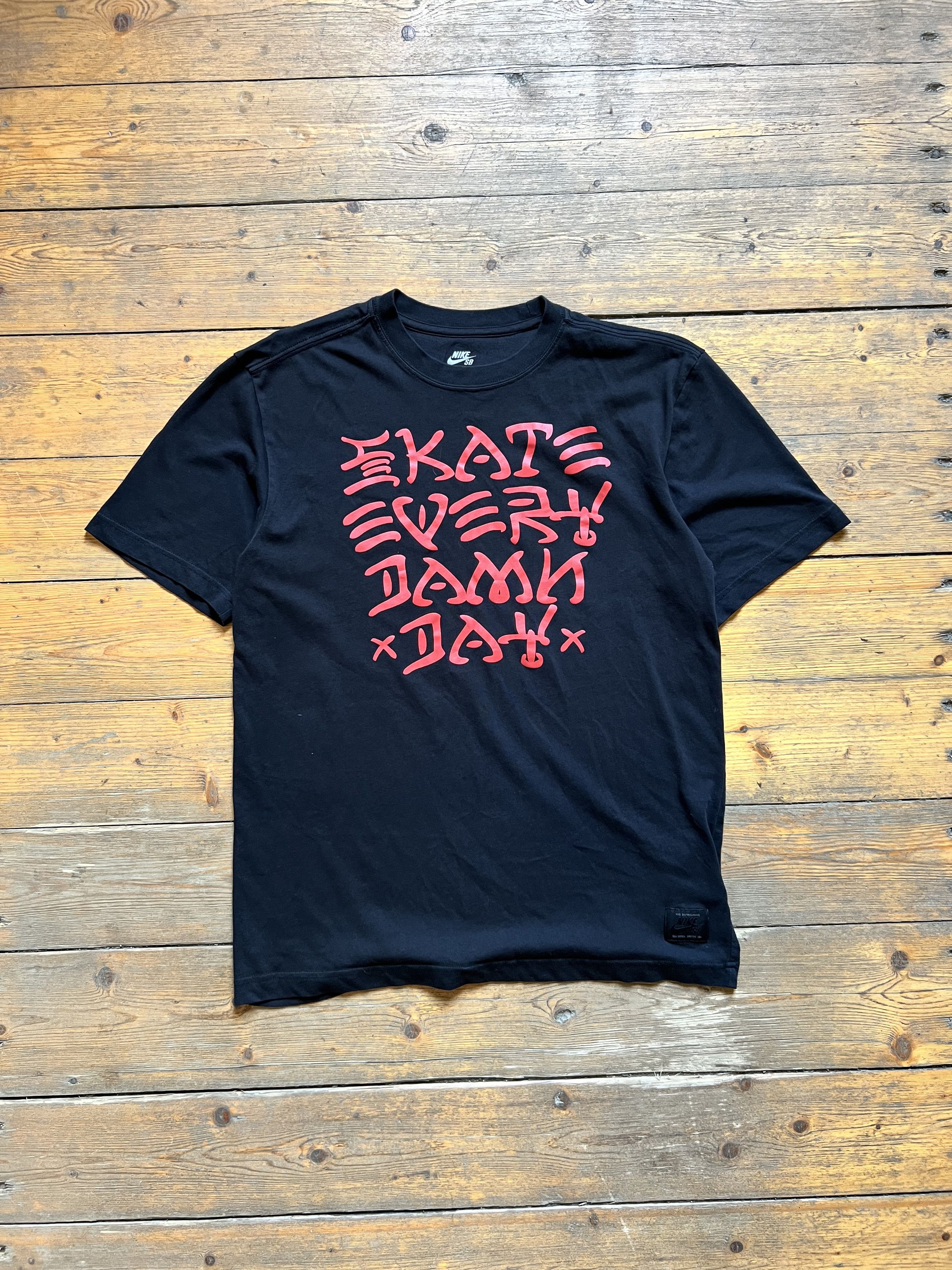 Nike every damn day t shirt online