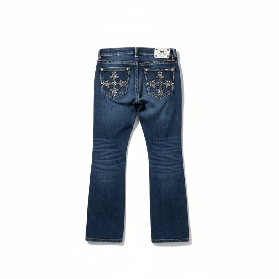 Other Miss Me Jeans, 30 x 32 inches -- ITEM #3378 Size US 30 / EU 46 - 3 Thumbnail