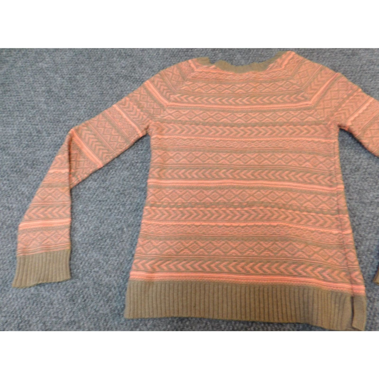 Old Navy Old Navy Sweater L Blue Multicolor Cable-Knit Crew Neck Pullover Size L / US 10 / IT 46 - 7 Thumbnail