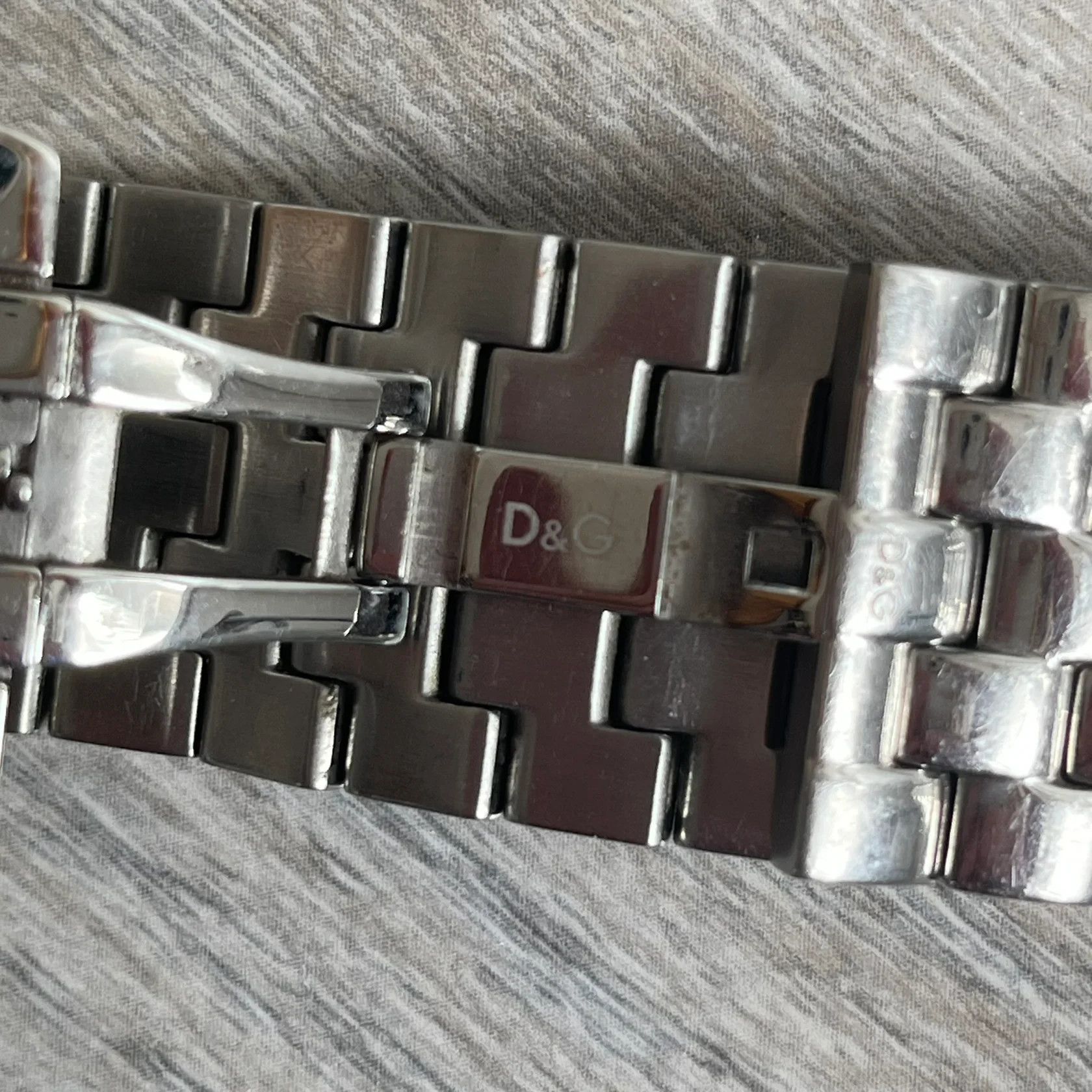 Dolce & Gabbana Dolce & Gabbana Rhinestones Analog Watch Size ONE SIZE - 11 Thumbnail