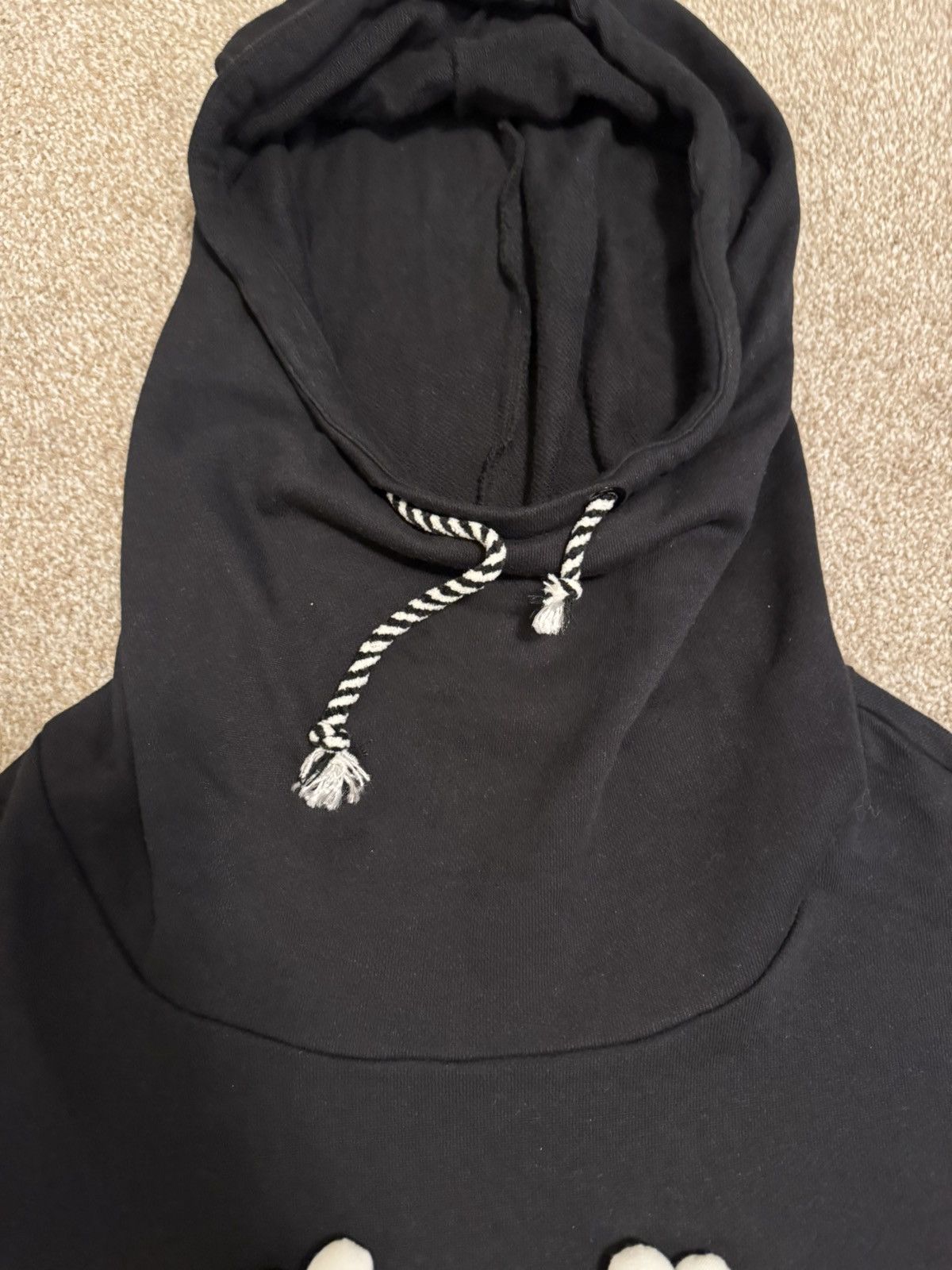 20471120 Hyoma puff balls hoodie Size US M / EU 48-50 / 2 - 3 Thumbnail