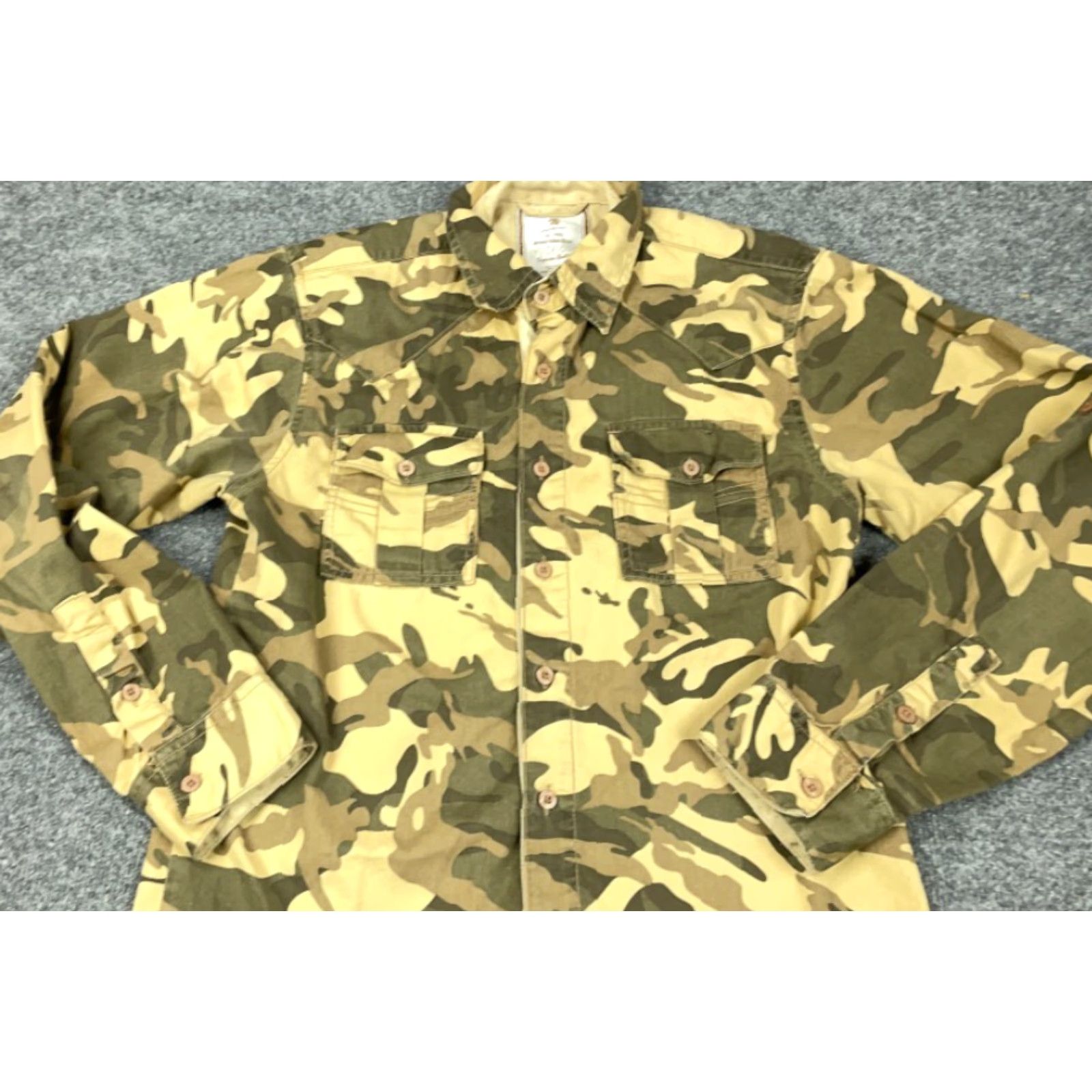 Vintage VINTAGE Imperious Men's Heavyweight Camouflage Shirt Long Sleeve Button-Up Workwear Hunting Brown Adult Large Size US L / EU 52-54 / 3 - 7 Thumbnail