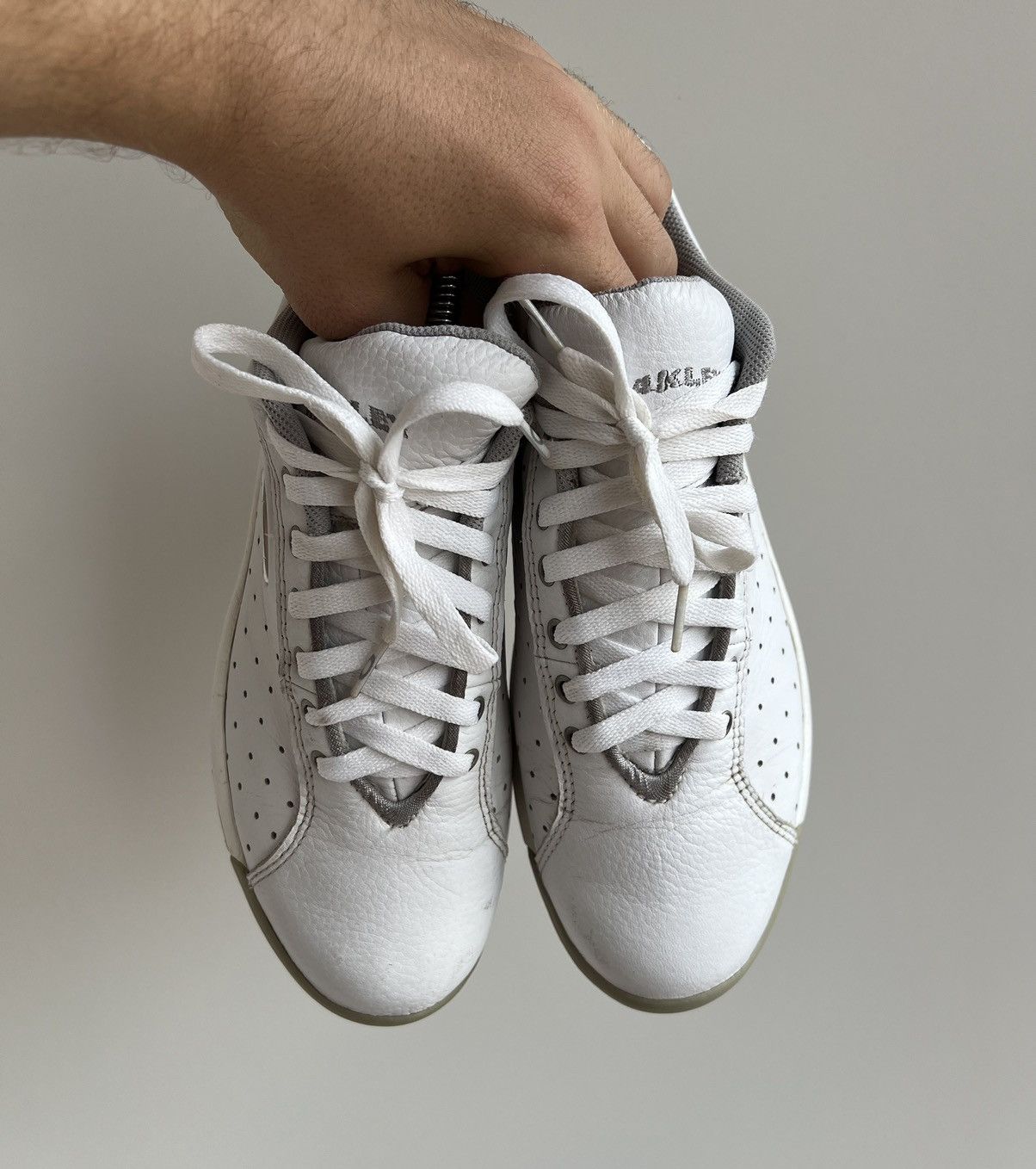 Oakley × Vintage Vintage Oakley White Leather Sneakers Size US 8.5 / EU 41-42 - 2 Thumbnail