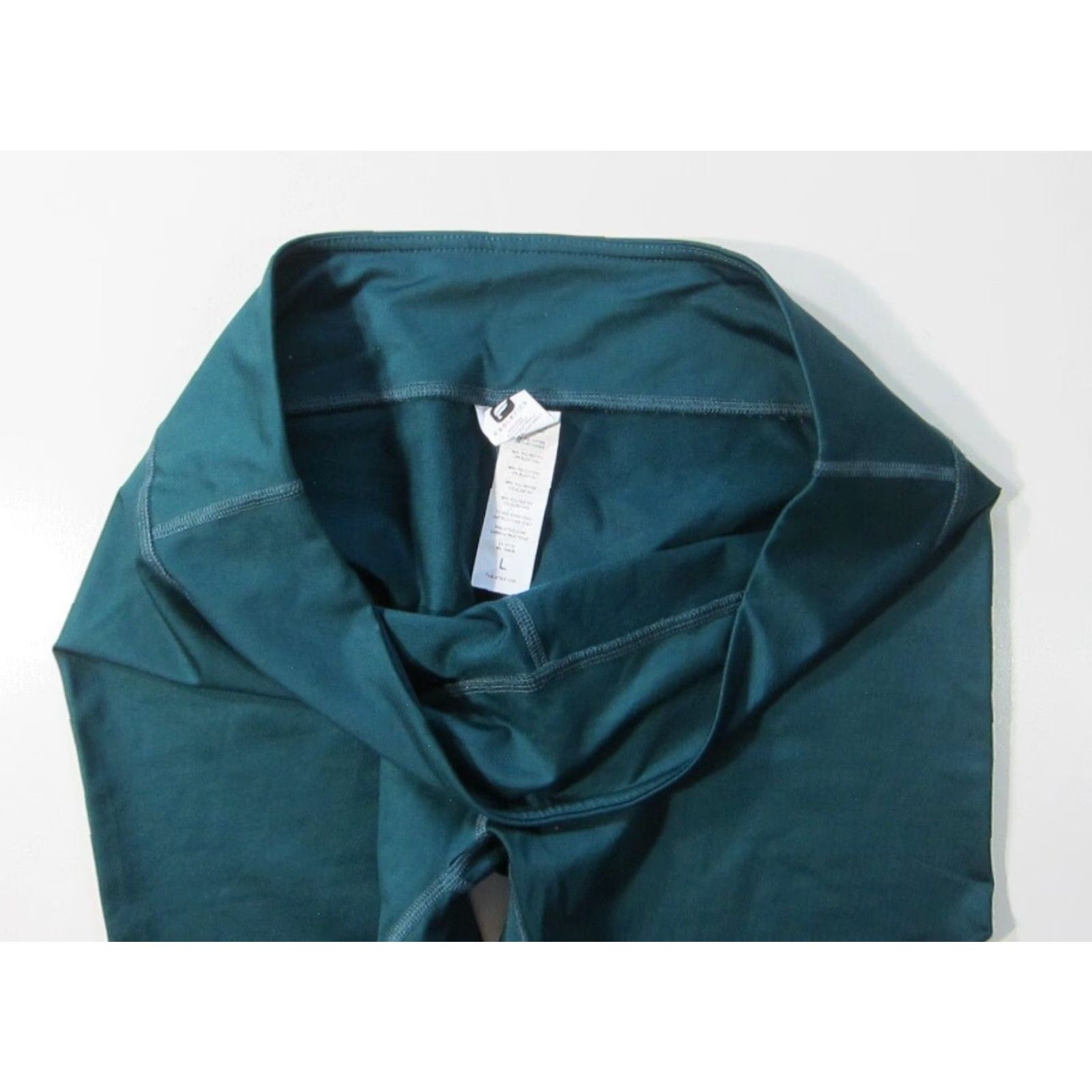 Fabletics Fabletics Green Stretch Yoga Run Gym Cropped Capri Legging Pant Women Large Size 36" / US 14 / IT 50 - 3 Thumbnail