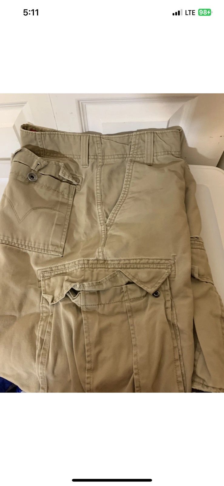 Levi's Levis Shorts Mens 34 Cream Beige Slash & Flap Pockets Cargo Size US 34 / EU 50 - 6 Thumbnail