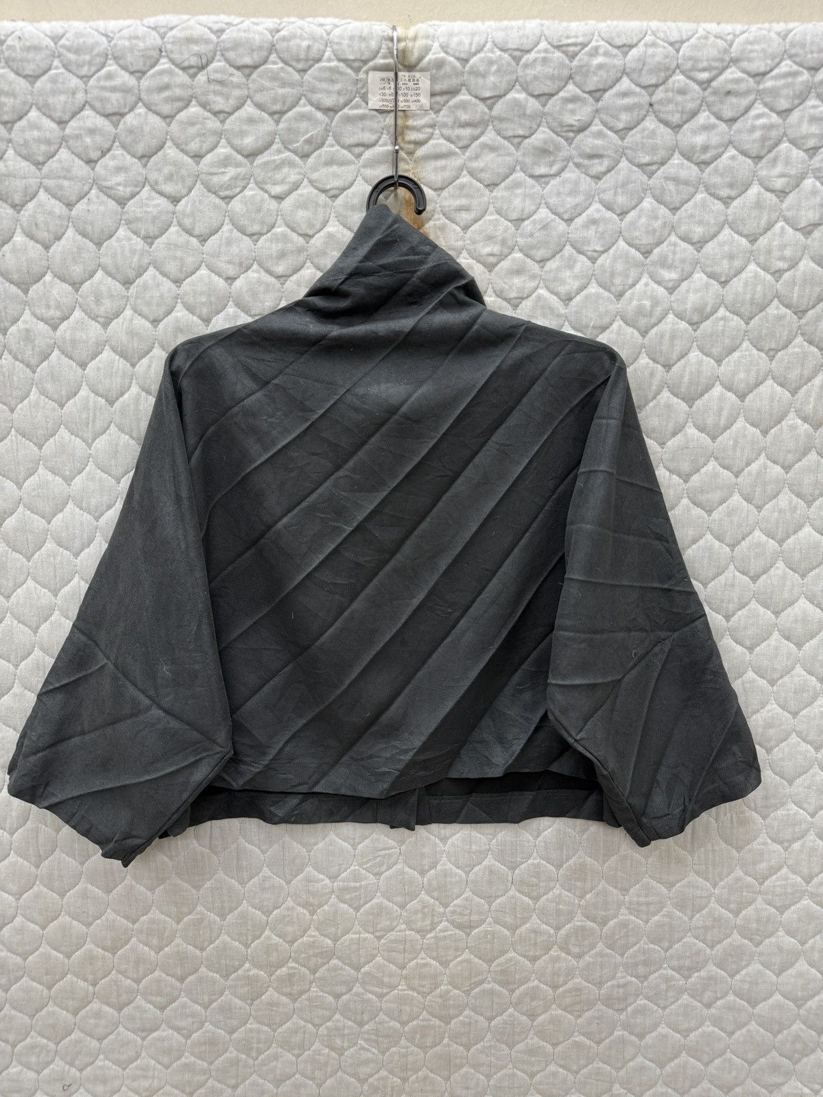 Issey Miyake 🔥🔥🔥ARCHIVE ISSEY MIYAKE DOLMAN TURTLE NECK Size M / US 6-8 / IT 42-44 - 8 Thumbnail