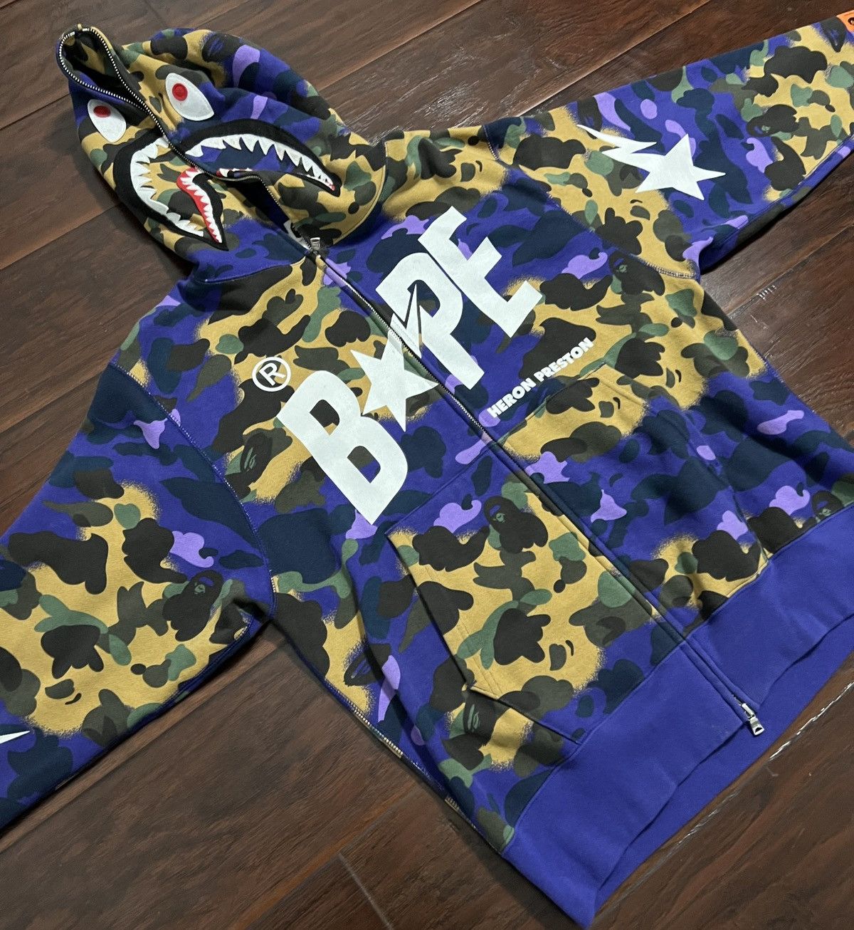 Bape × Heron Preston Bape x Heron Preston Mix Camo Shark Hoodie Size US M / EU 48-50 / 2 - 4 Thumbnail