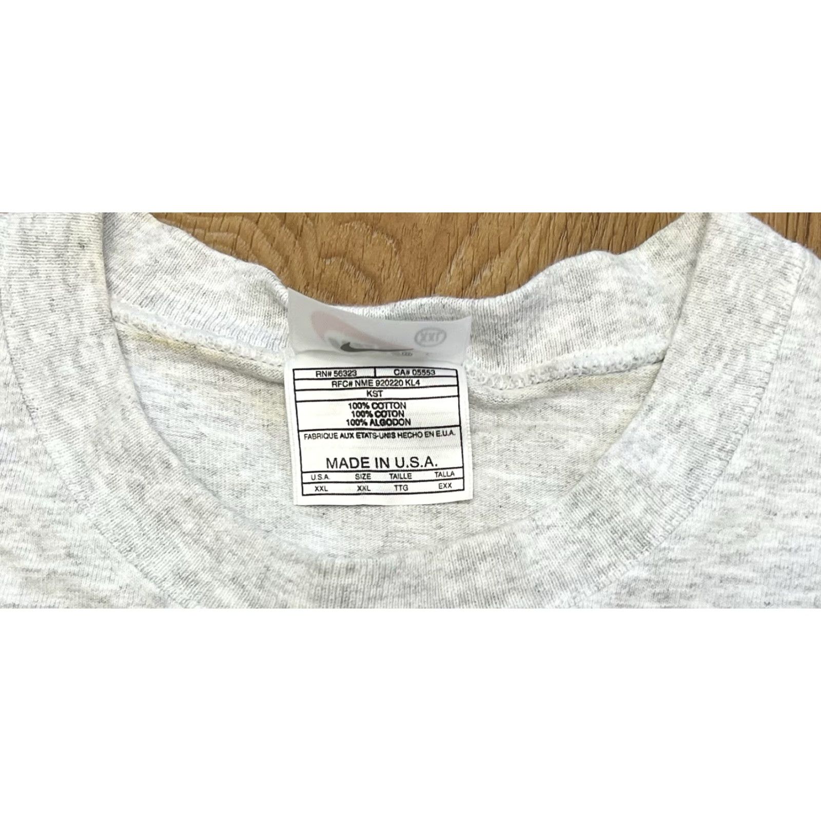 Nike VINTAGE Nike Tank Shirt Sleeveless 2XL USA Men’s 90s Gray Cotton Tank Top Crewneck Shirt Nike Big Center Swoosh Size US XXL / EU 58 / 5 - 5 Thumbnail