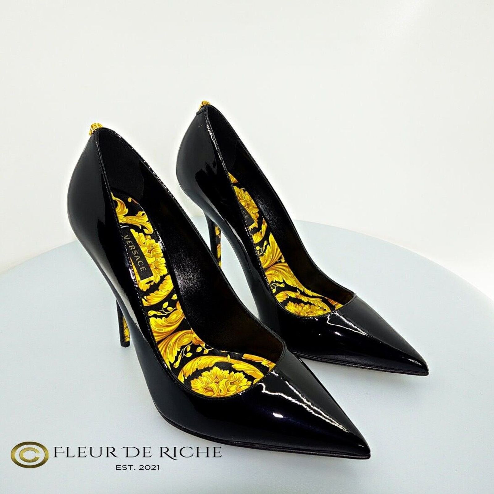 Versace Versace Black Medusa Barocco Print Patent Leather Pumps 38.5 Size US 7.5 / IT 37.5 - 2 Thumbnail