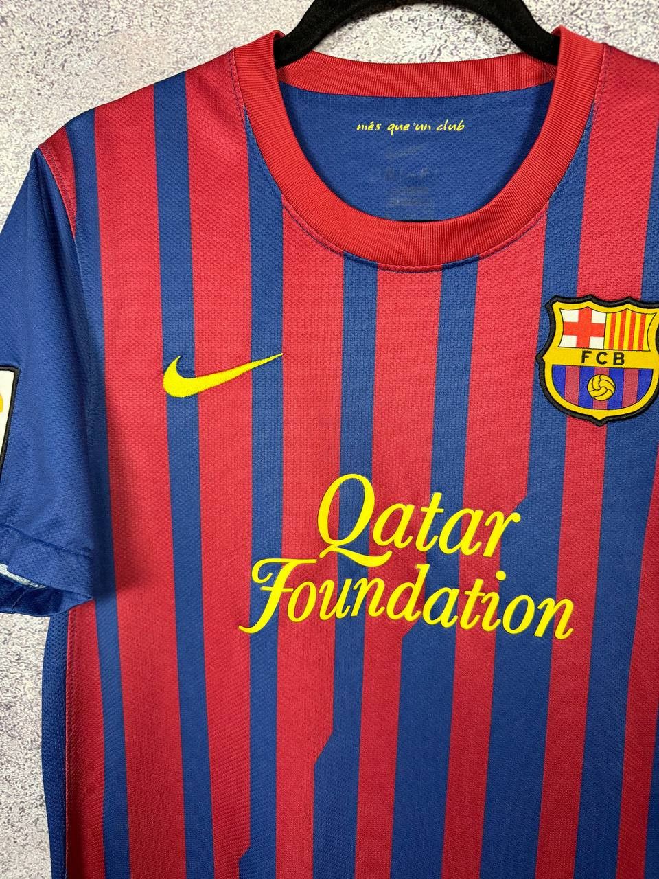 Nike MESSI FC Barcelona 2011/12 Nike Authentic Soccer Jersey S sz Size US S / EU 44-46 / 1 - 6 Thumbnail