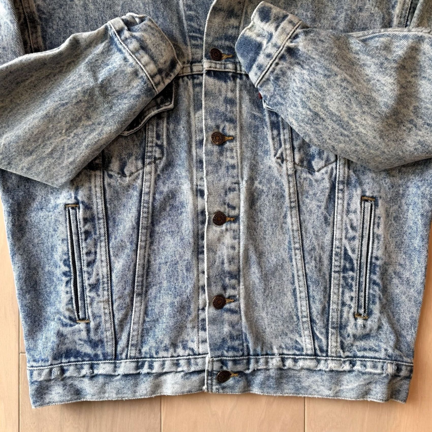 Levi's VINTAGE Levi's Denim Jacket Small Blue Acid Wash Trucker Made USA 80s Workwear Size US S / EU 44-46 / 1 - 5 Thumbnail
