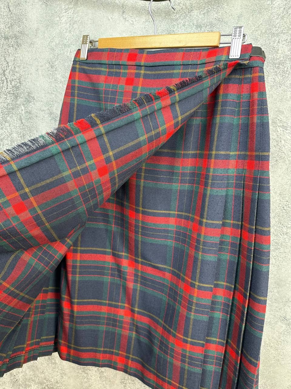 Vintage Highland Home Industries Check Tartan Pleated Kilt Skirt Size 32" / US 10 / IT 46 - 10 Thumbnail