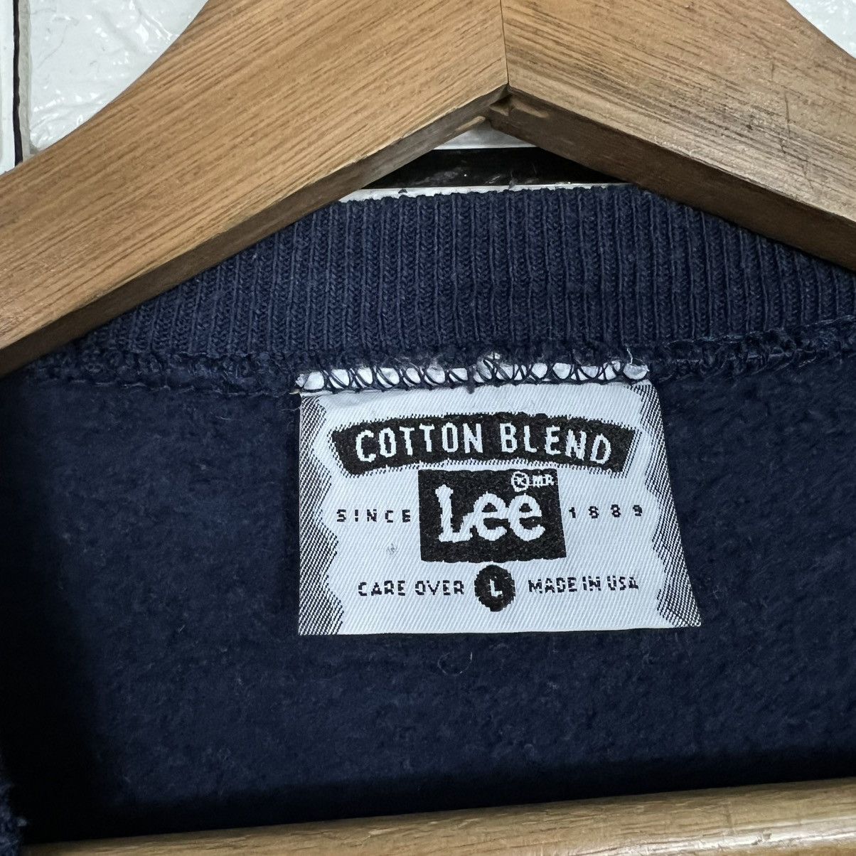 Lee Vintage 90's LEE Made in Usa Big Logo Sweatshirt #3966-C181 Size US L / EU 52-54 / 3 - 9 Thumbnail