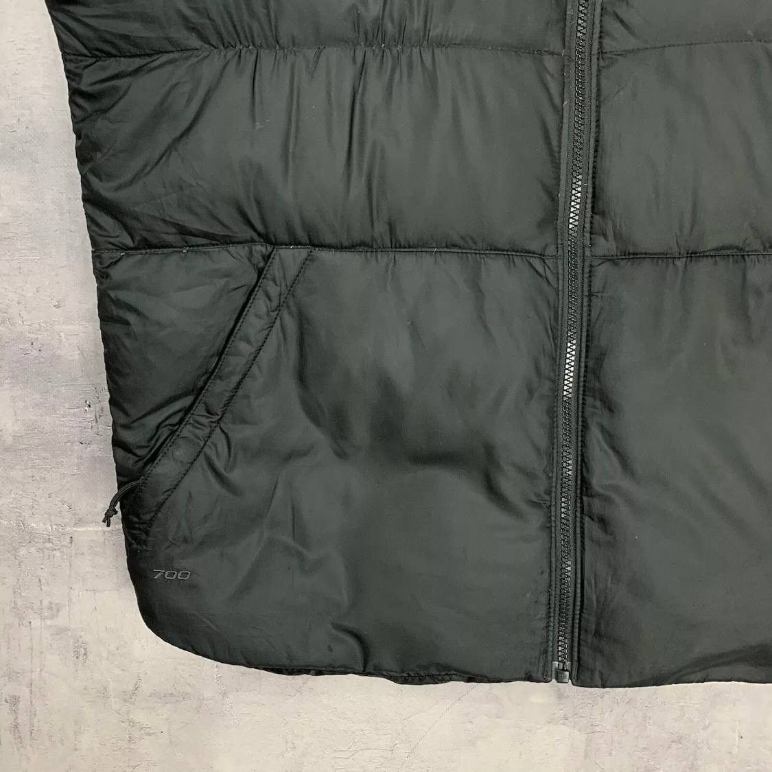 Other Vintage The North Face Puffer Vest 700 Black Size US L / EU 52-54 / 3 - 5 Thumbnail