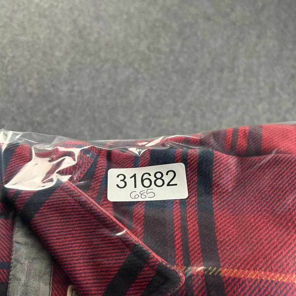 Lucky Brand Lucky Brand Flannel Shirt Mens Large Plaid Red Midweight Size US L / EU 52-54 / 3 - 9 Thumbnail