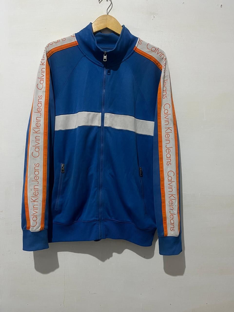 Calvin Klein Tracktop Calvin Klein Vintage Size US L / EU 52-54 / 3 - 1 Thumbnail