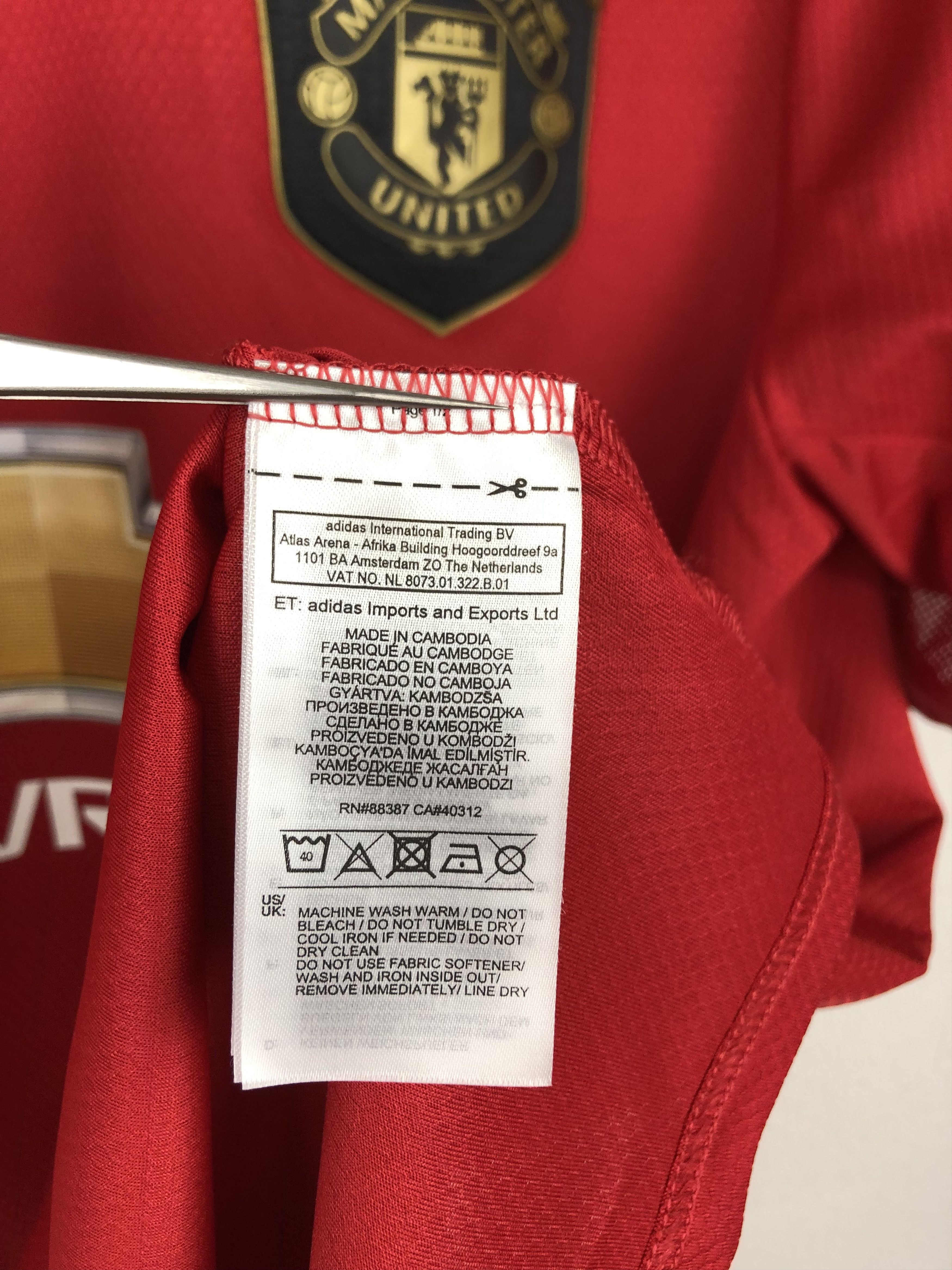 Adidas Manchester United football shirt 2019 Soccer Adidas Jersey Size US L / EU 52-54 / 3 - 7 Thumbnail