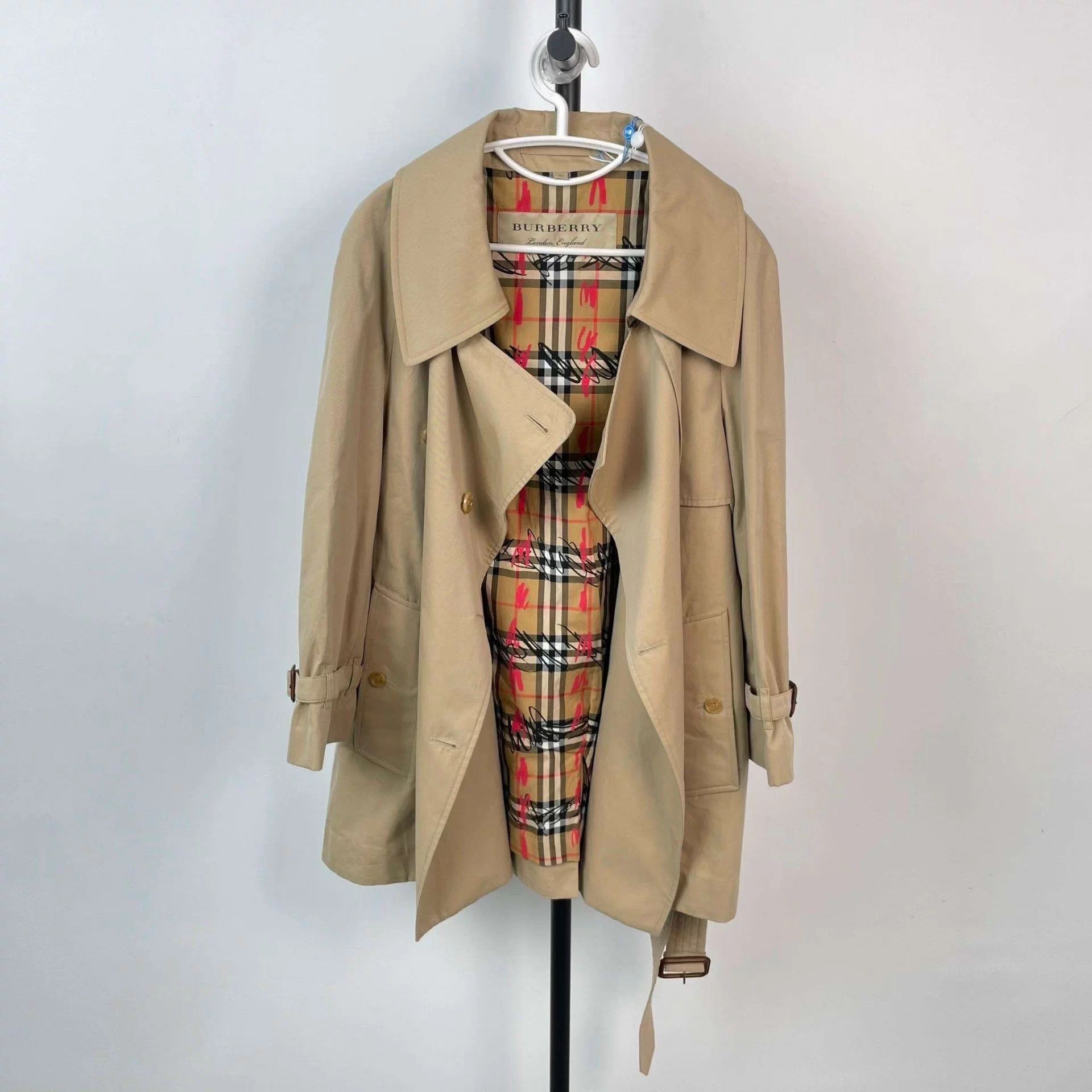 Burberry Khaki Trench Coat 32