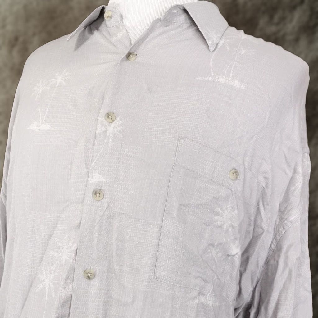 Pierre Cardin VINTAGE Pierre Cardin Shirt Mens 3XL Gray Rayon Palm Tree Hawaiian Camp Shirt Casual Size US XXL / EU 58 / 5 - 1 Thumbnail
