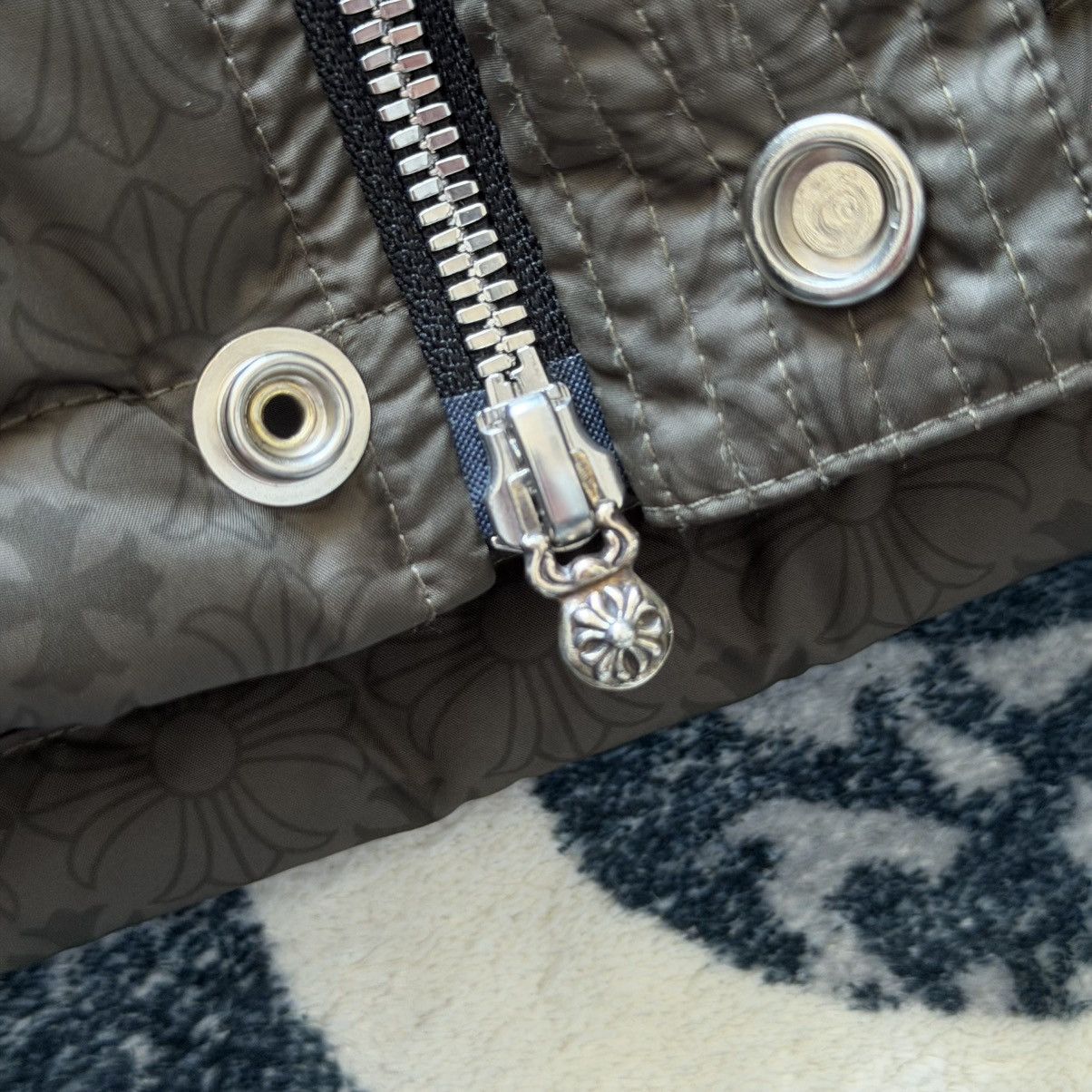 Chrome Hearts Chrome Hearts Monogram Olive Puffer Down Jacket V2 Size US L / EU 52-54 / 3 - 6 Thumbnail