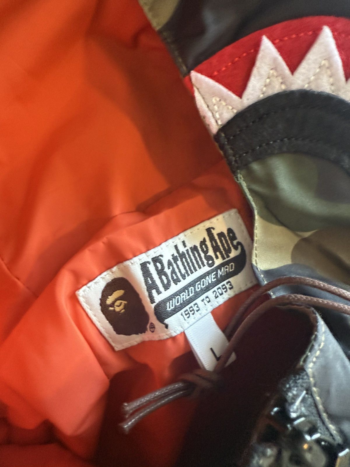 Bape Bape Green Camo Shark Windbreaker Size US L / EU 52-54 / 3 - 7 Thumbnail