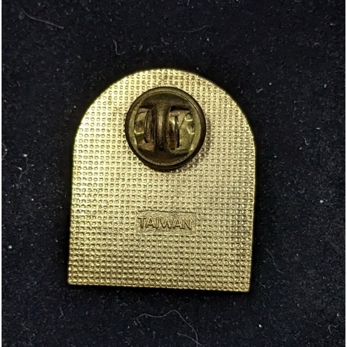 Other Vintage Collectible St. Kevin Lapel Pin 1953-2002 Size ONE SIZE - 4 Thumbnail
