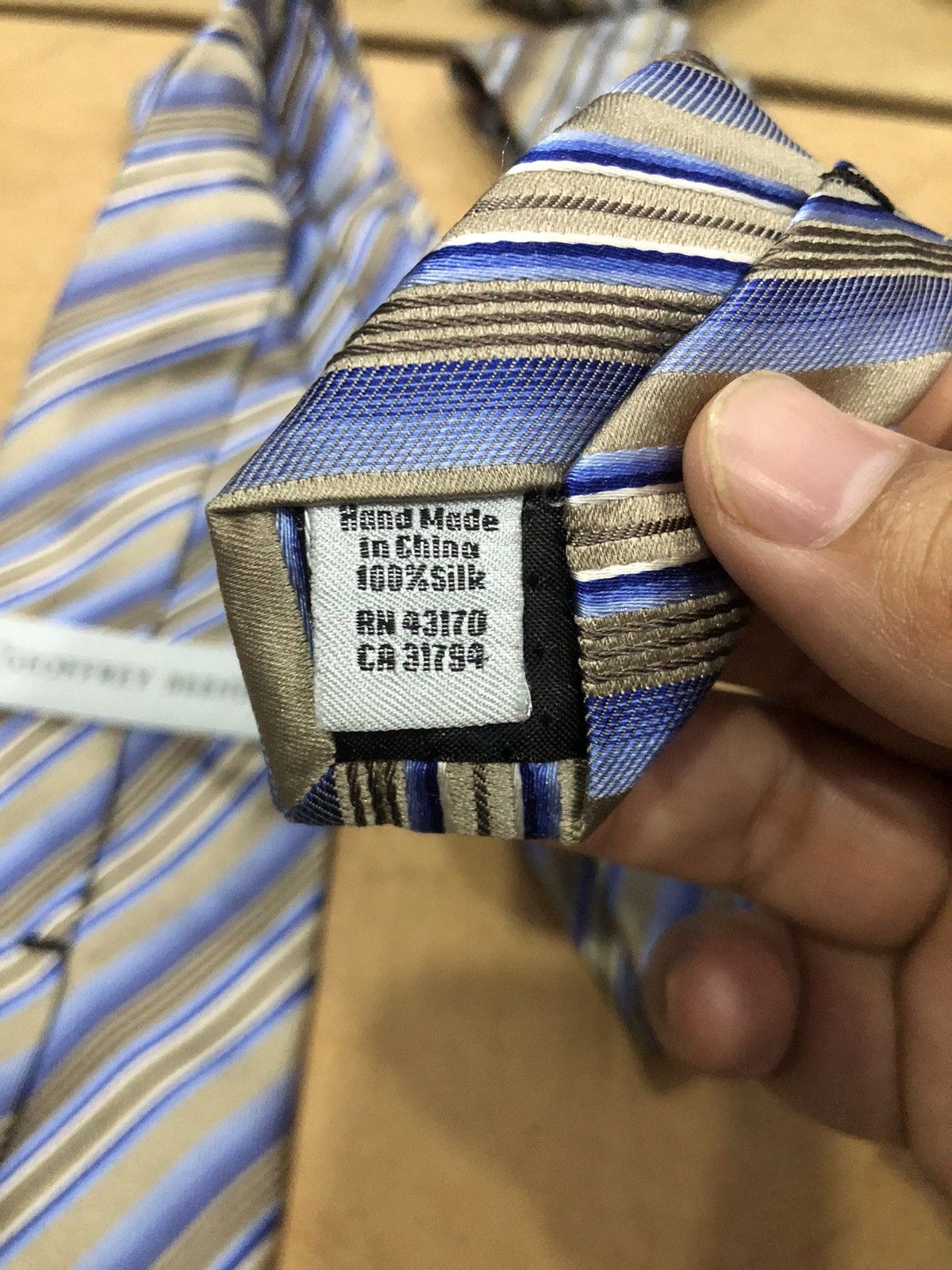 Designer × Van Heusen Geoffrey beene x Van heusen silk neck tie Size ONE SIZE - 5 Thumbnail