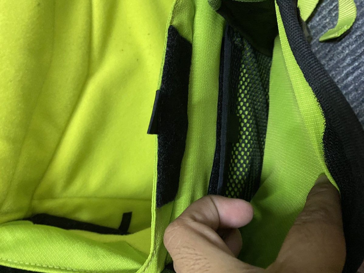 Crumpler CRUMPLER Limited Edition 5 Million Home Camera Shoulder Bag Size ONE SIZE - 7 Thumbnail
