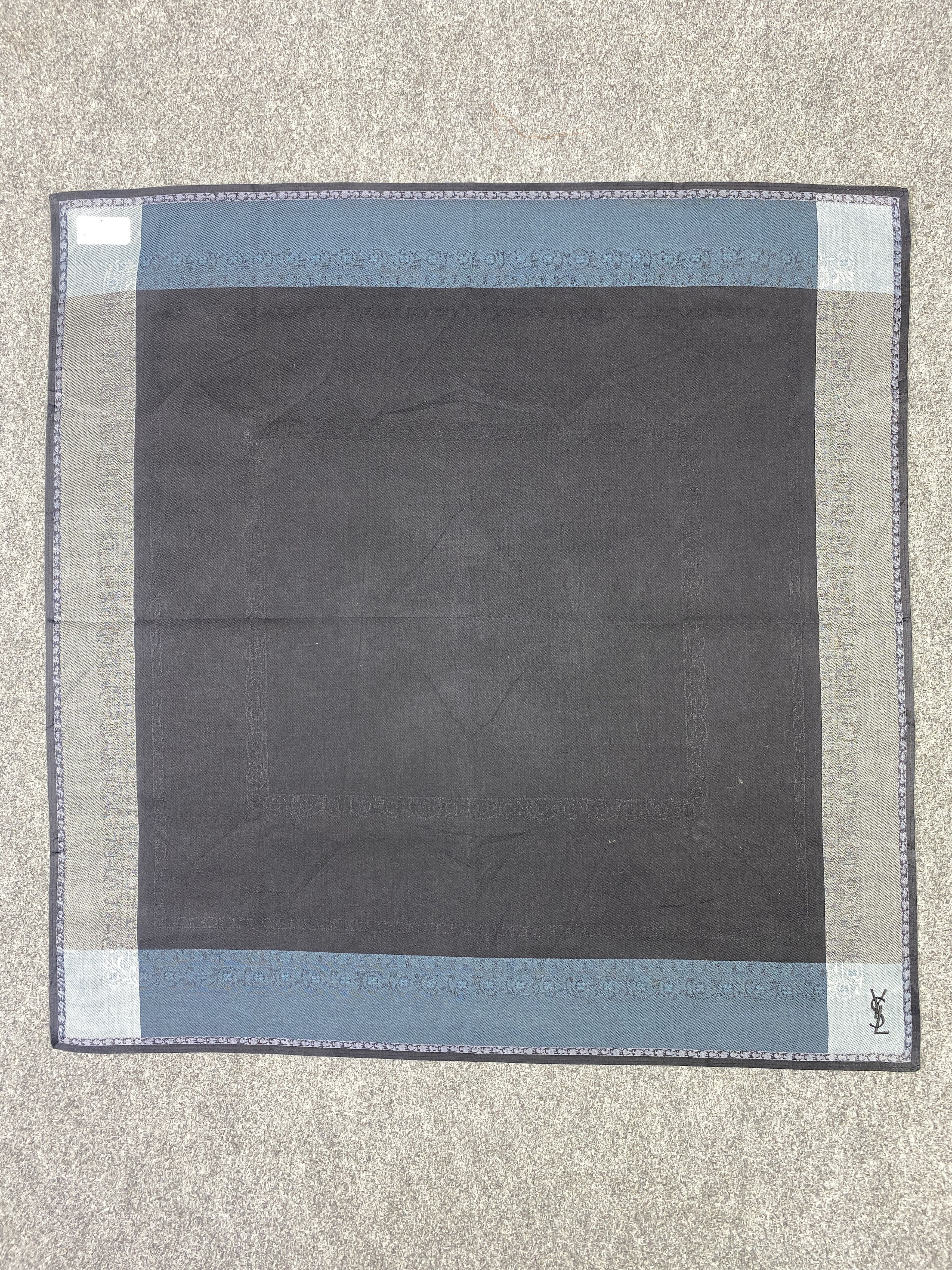 Yves Saint Laurent Yves Saint Laurent Handkerchief / Neckerchief KT0230 Size ONE SIZE - 4 Thumbnail