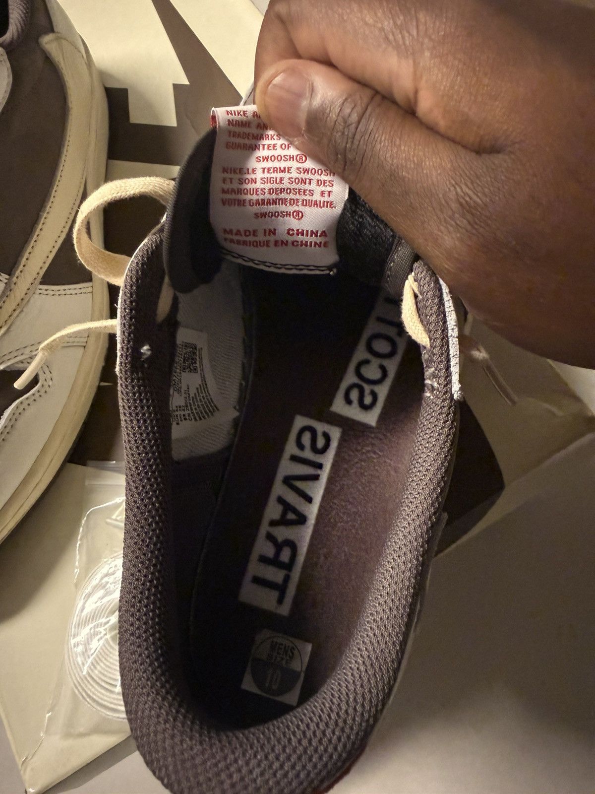Nike × Travis Scott Jordan 1 Retro Low OG SP Travis Scott Reverse Mocha Size US 10 / EU 43 - 6 Thumbnail