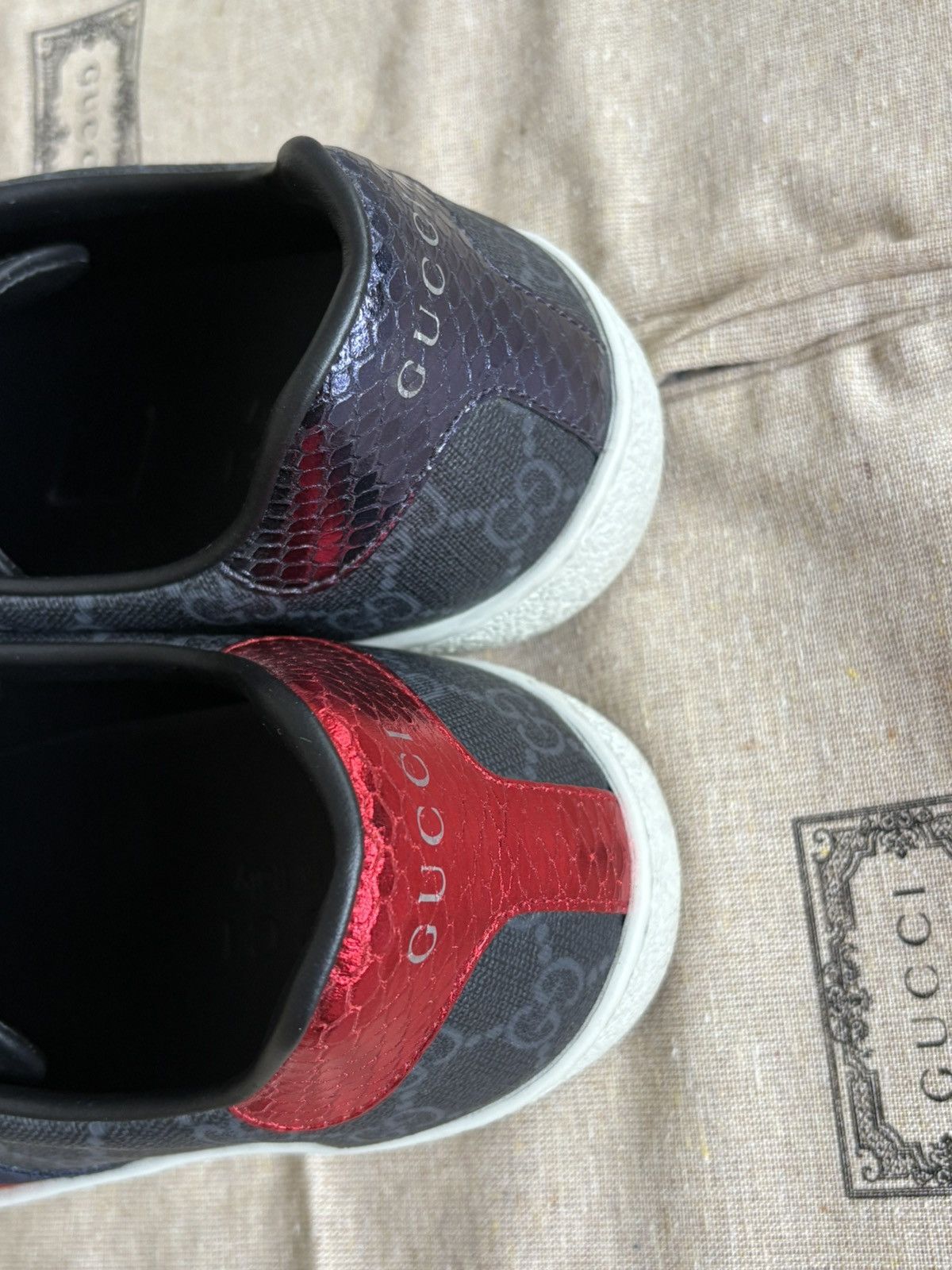 Gucci Black Ace Sneakers Size US 6 / EU 39 - 7 Thumbnail
