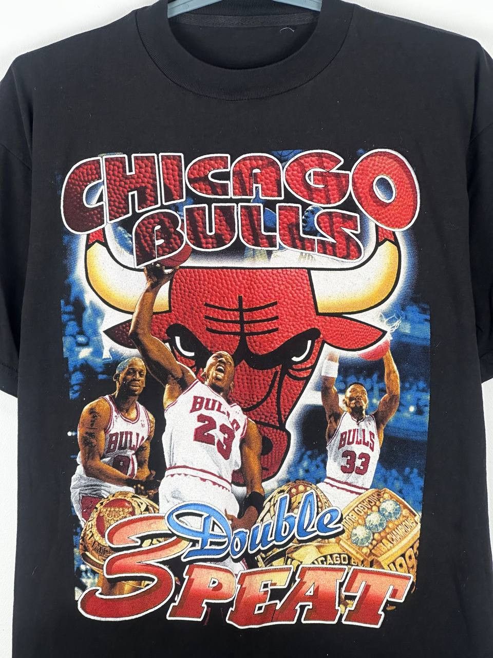 NBA 1998 Vintage Chicago Bulls Double 3 Peat T-Shirt Size US XL / EU 56 / 4 - 5 Thumbnail