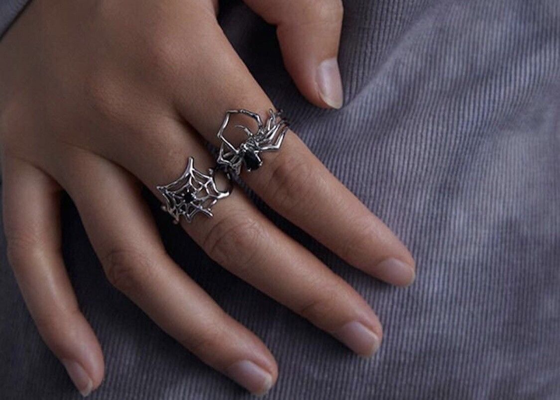 Jewelry 2pcs Goth Spider Punk Ring Size ONE SIZE - 2 Thumbnail